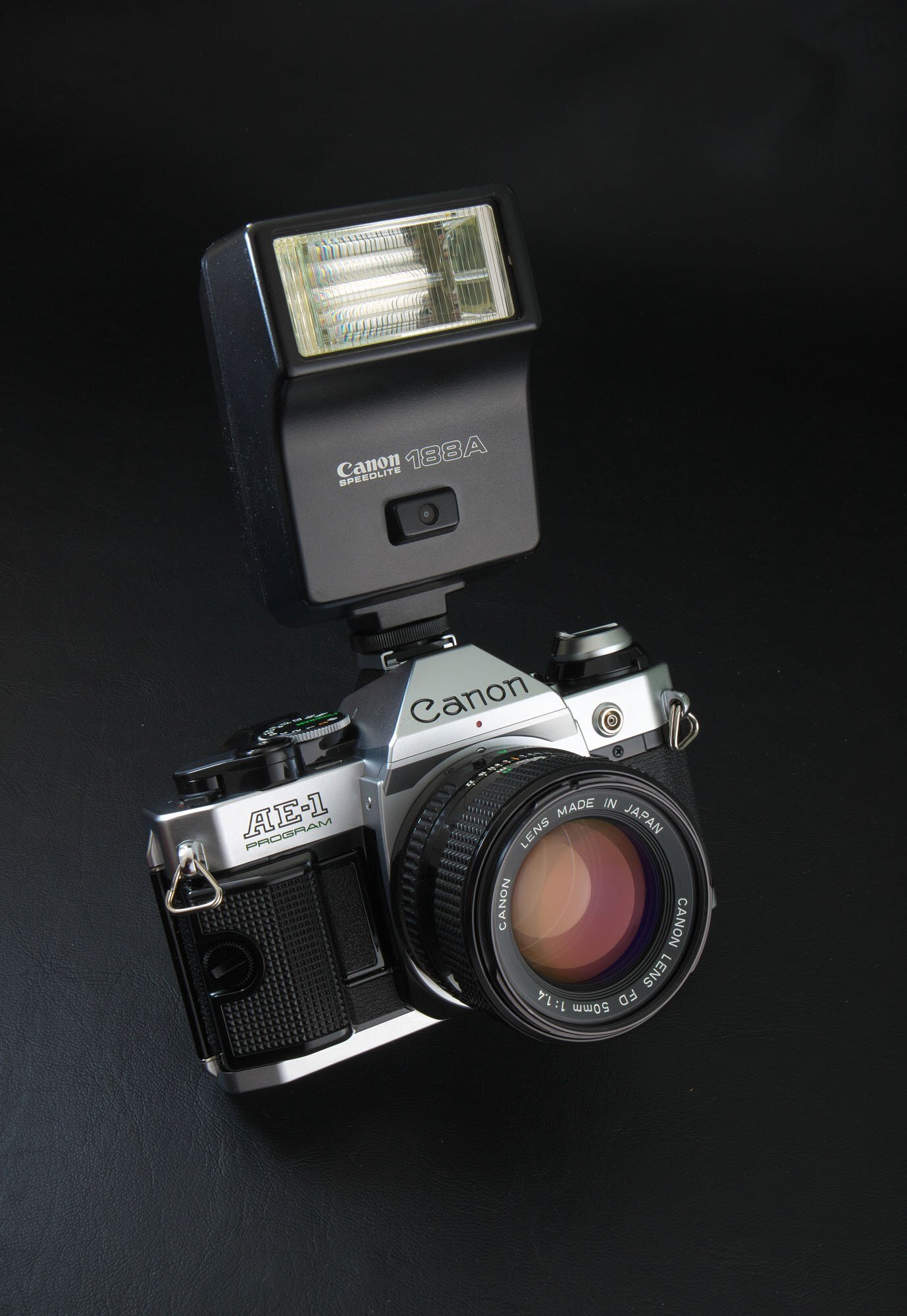 完動品 キヤノン Canon Speedlite 188A ストロボ - カメラ