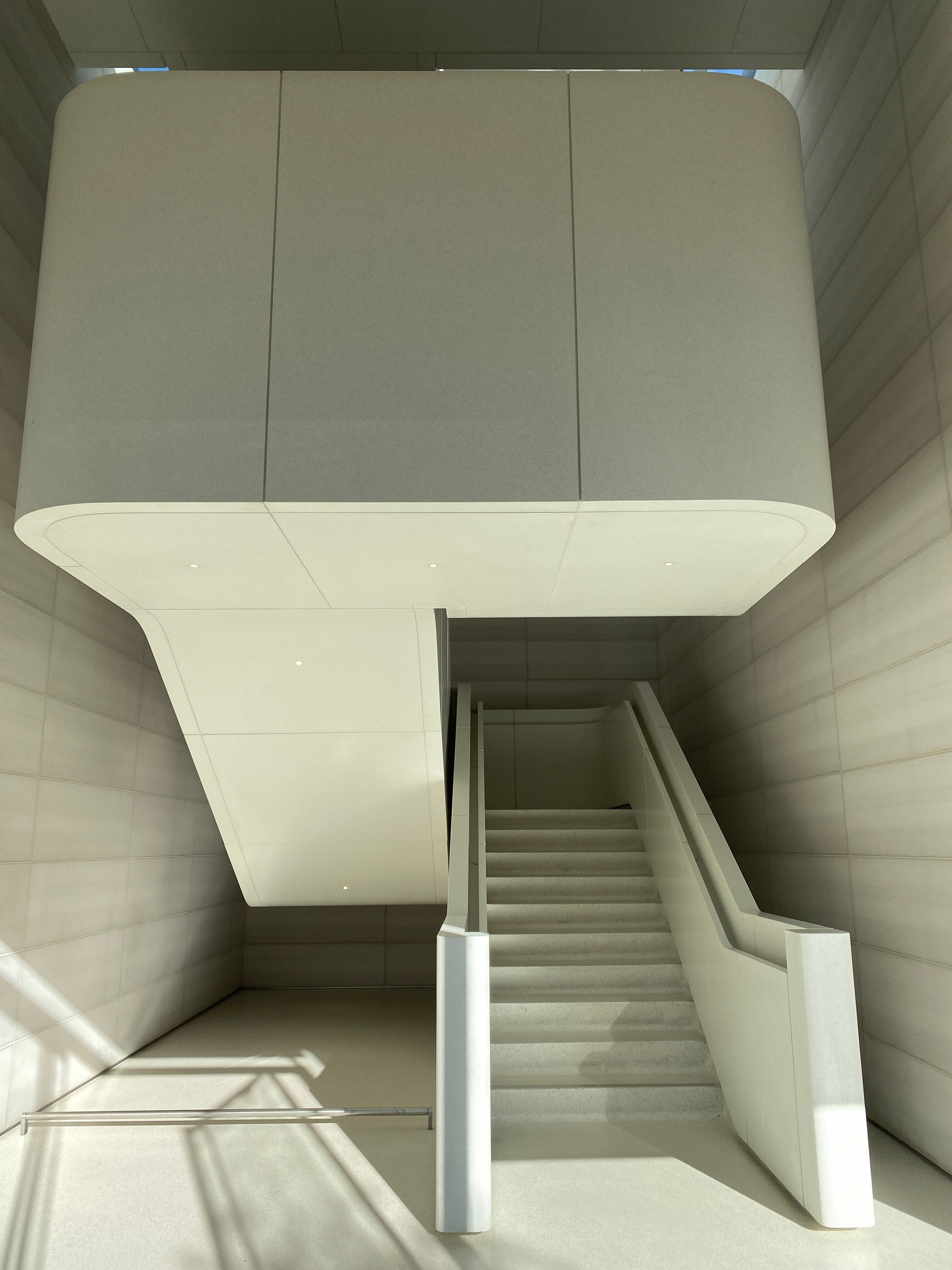 テスラ試乗にアップル パーク。サンフランシスコ ベイエリア あれこれ