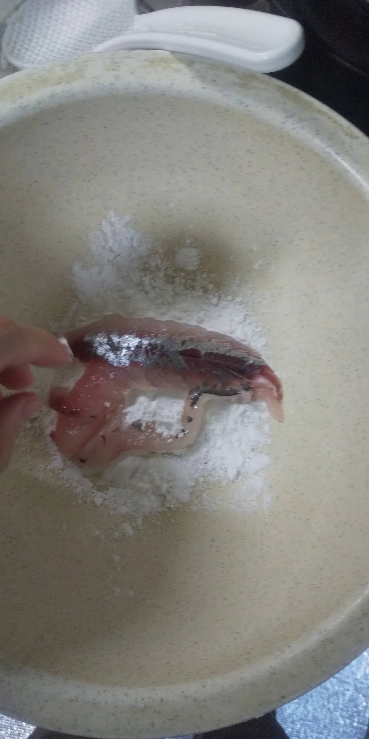 きまぐれクックを沢山見てる俺なら魚も勘で捌けるはず|たまをといえばたまを