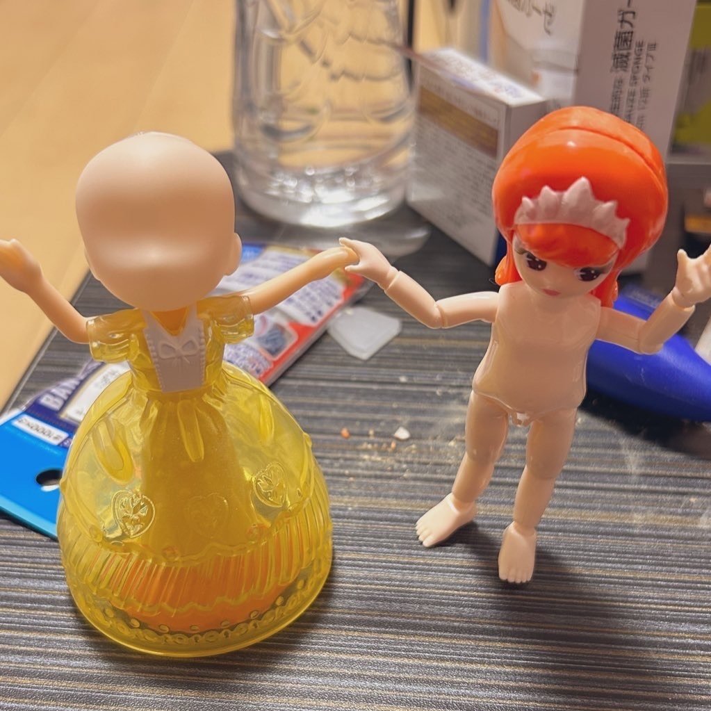 しおりんどーる。】セリア カスタムヘッド ドールアイ 小気味よく