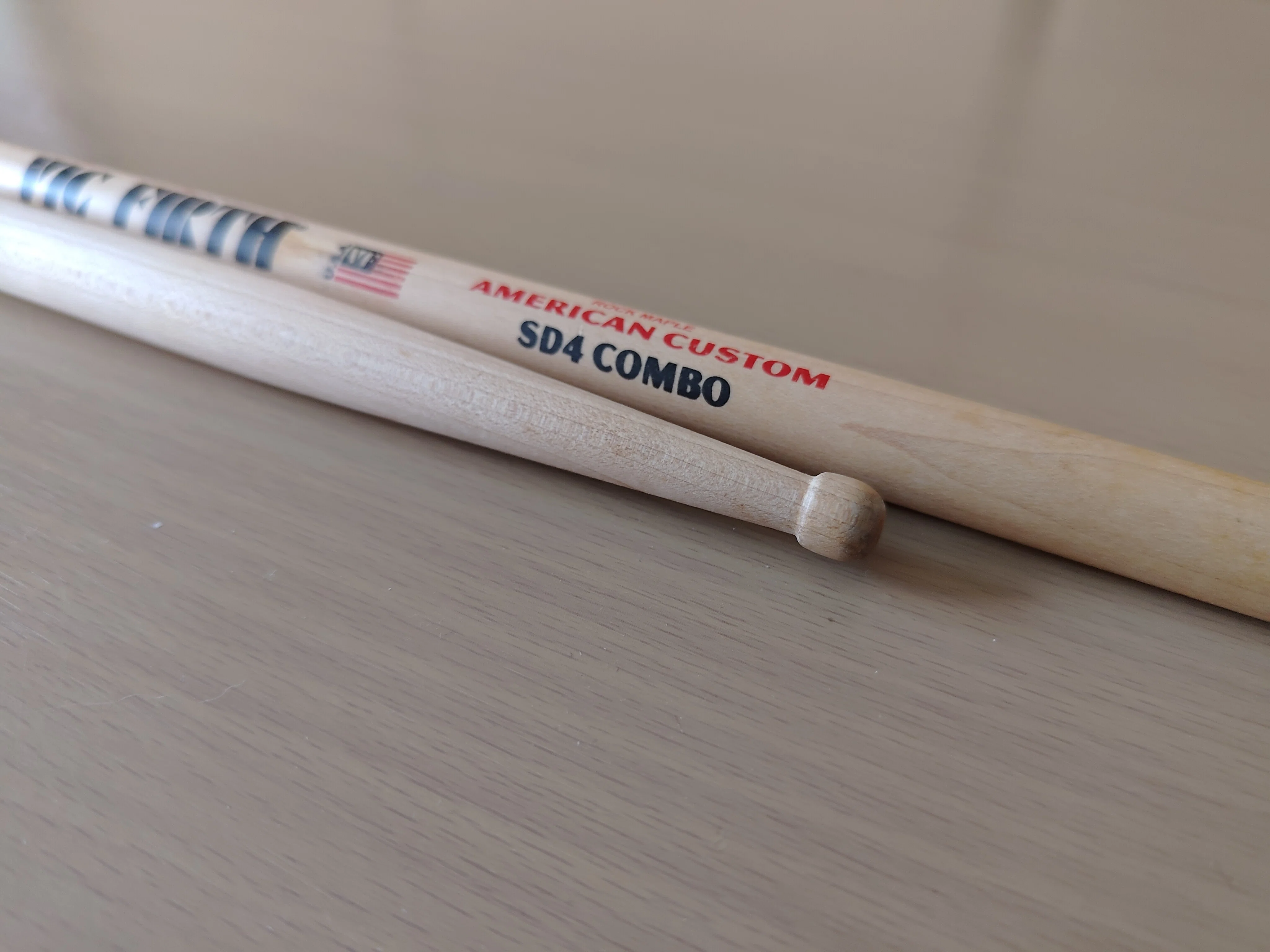 Techra Drumsticks】カーボンファイバードラムスティック｜齊藤 優太
