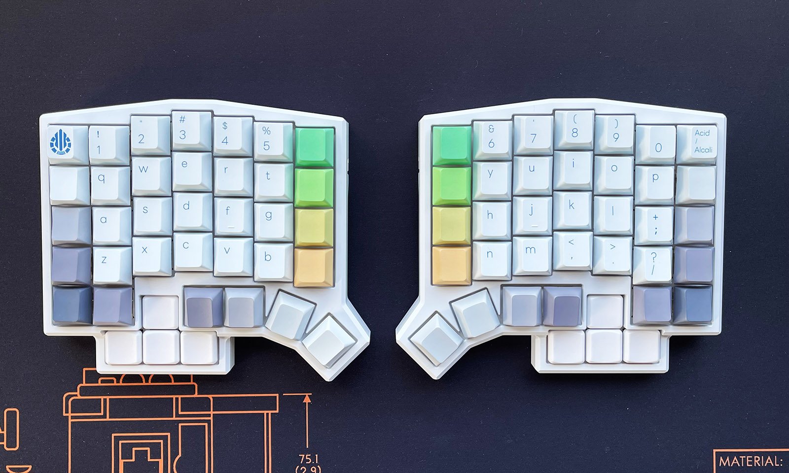 Ergodox Ez Cherry-Blue 無刻印 白 Ergodox Ez Cherry-Blue 無刻印 白