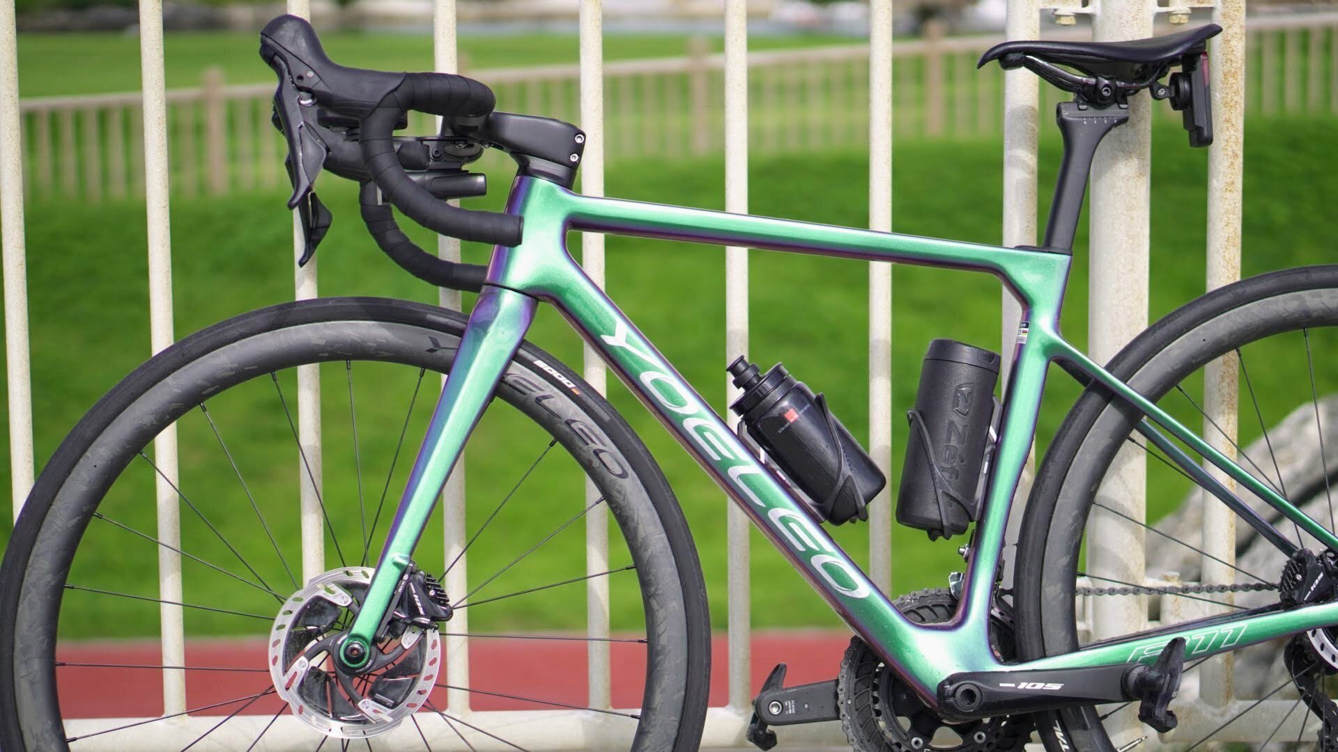 新興ブランドYOELEO(ヨーレオ)は価格の安い中華ブランドと何が違うのか