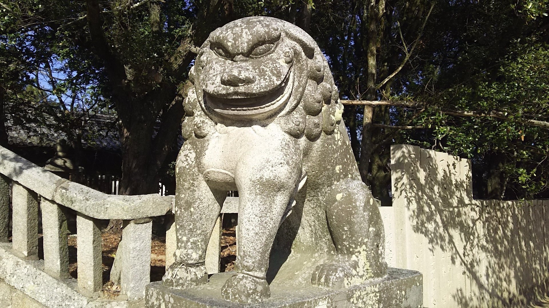 コマイヌの親分さん～香川県｜ぼんろ