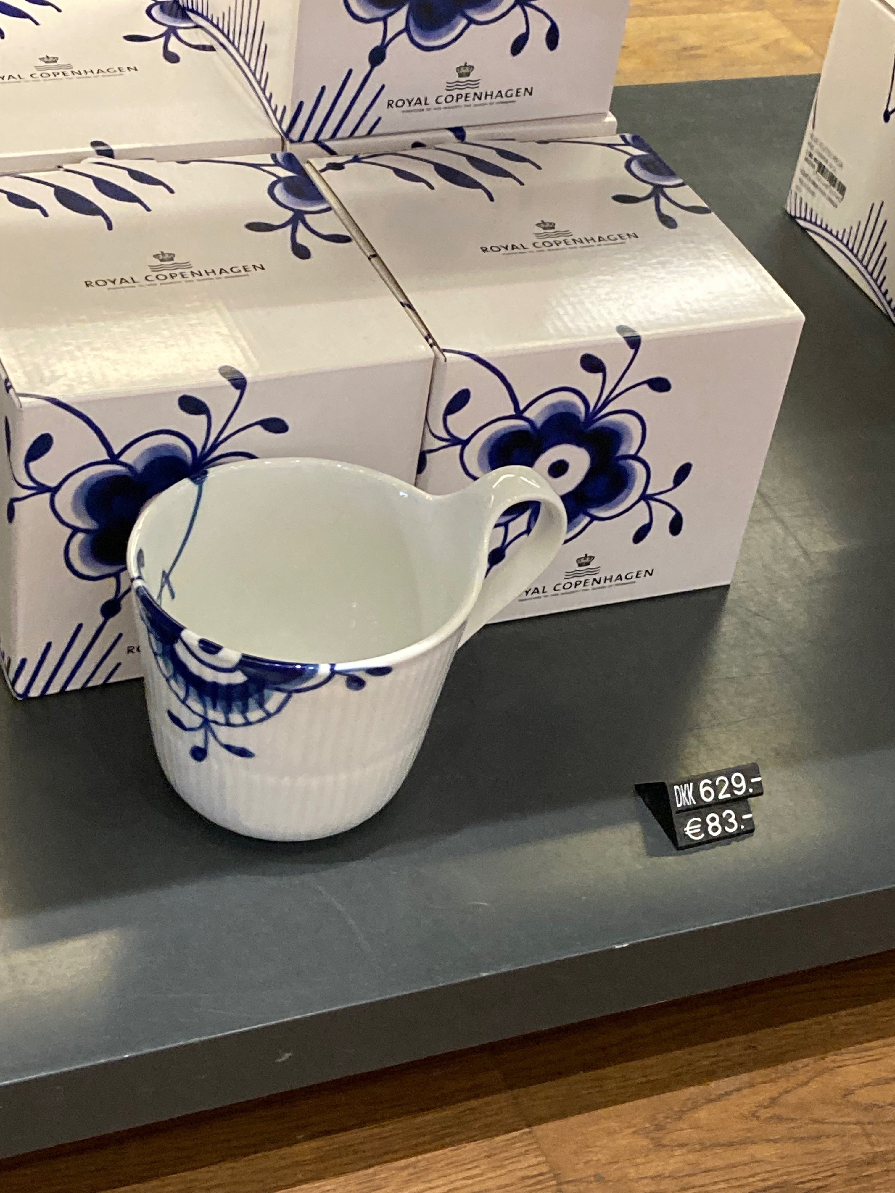 コペンハーゲン旅行記⑧ ロイヤルコペンハーゲン｜おおかみちゃん