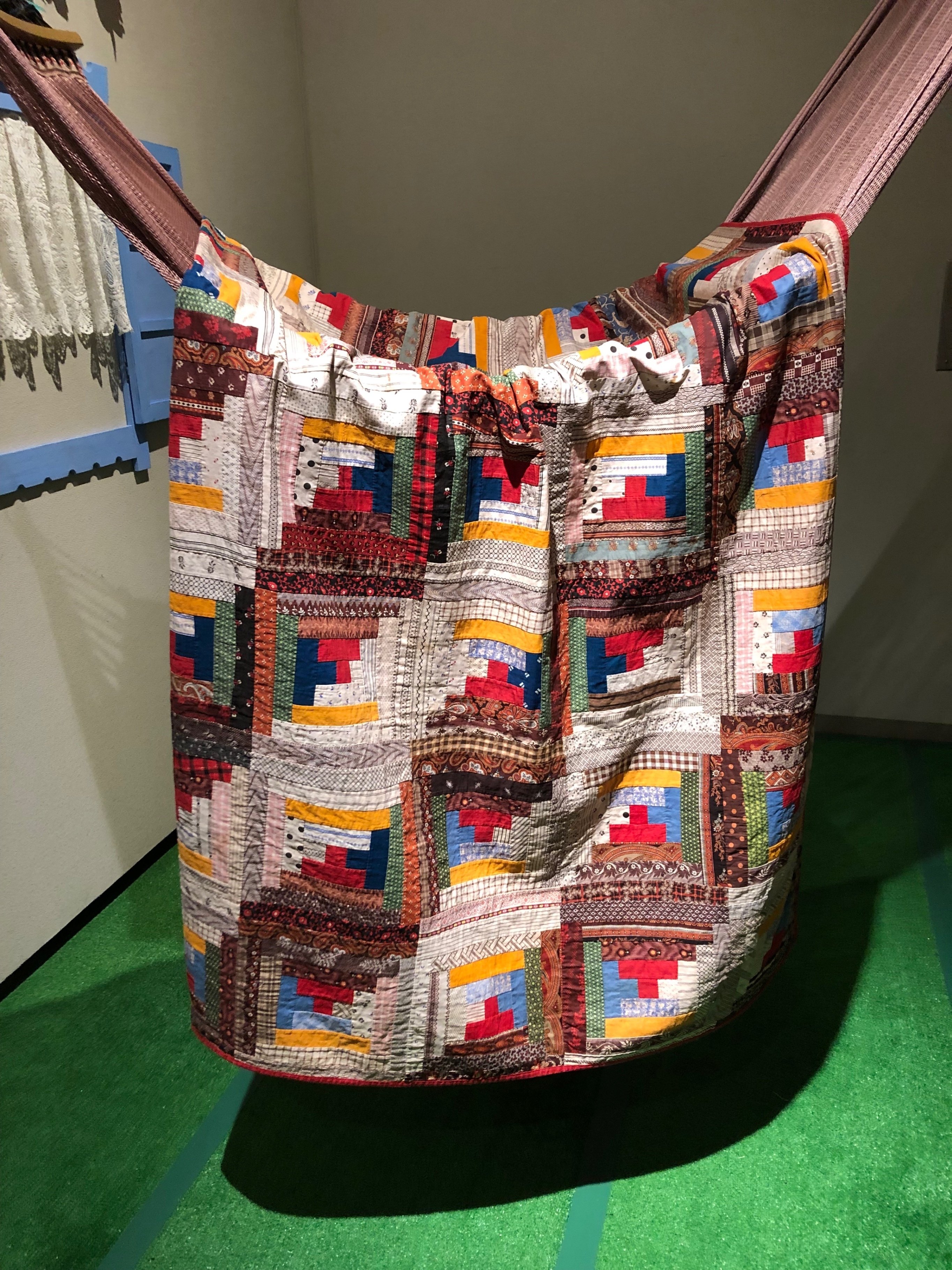 DAR 美術館所蔵 アンティーク・キルト・コレクション　貴重 アンティークキルトを堪能する｜タダノ