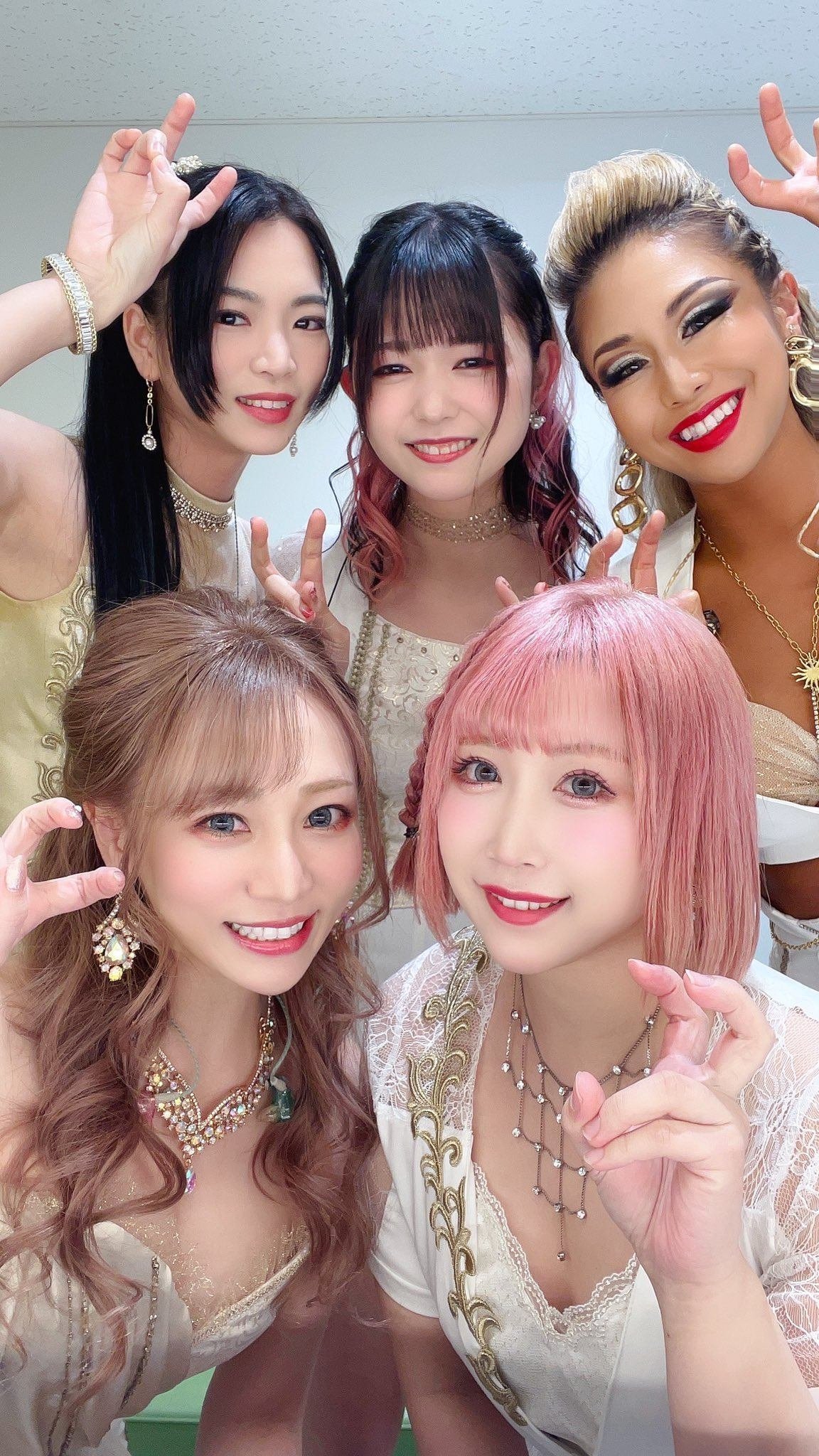 ガールズメタルバンドのLOVEBITESが何故こんなにも「ロック系昭和