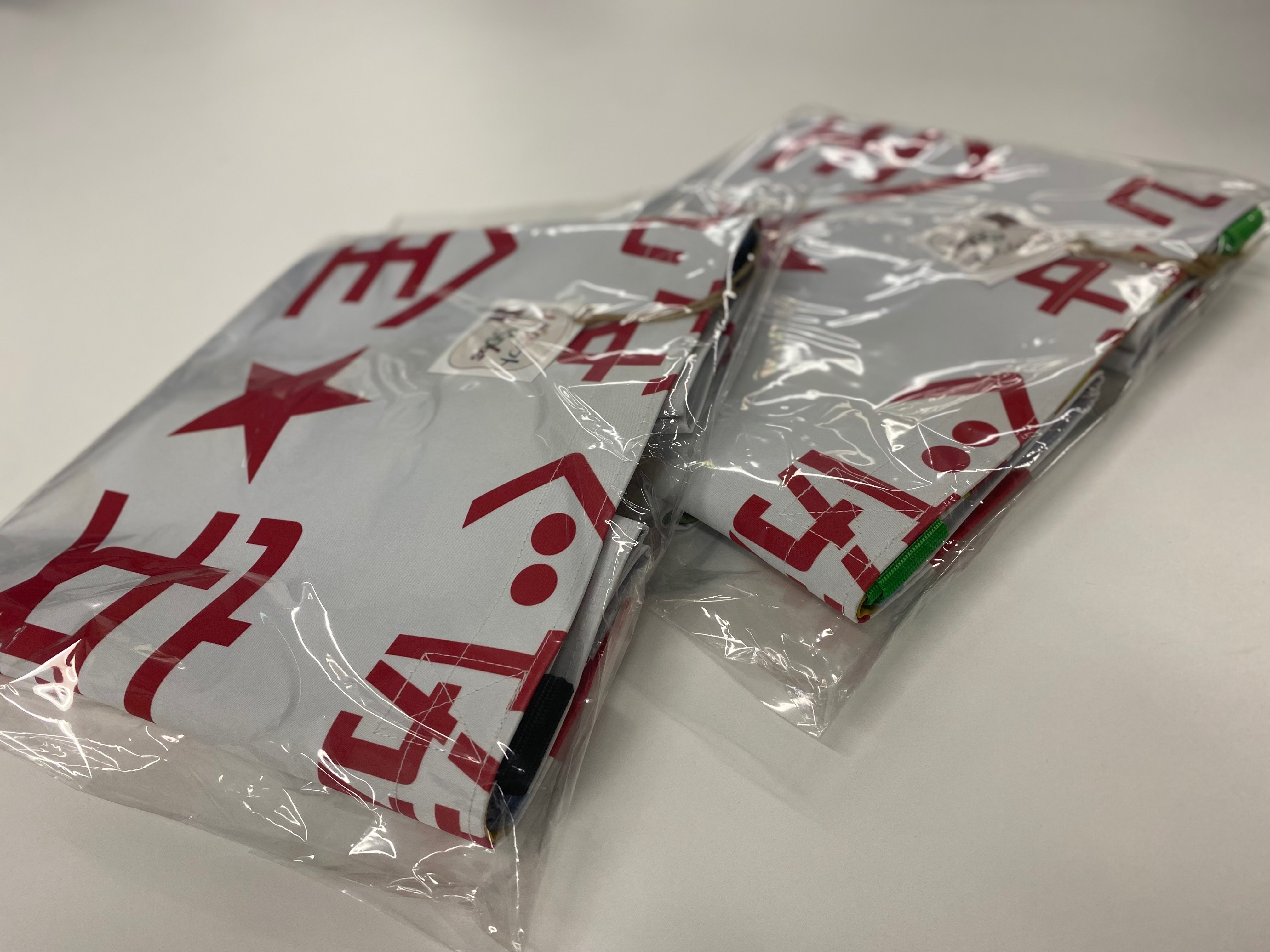 東京マラソンを沿道で彩ったフラッグをアップサイクルしたバッグ