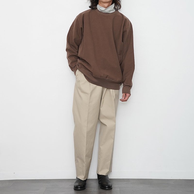 AURALEE】を代表するアイテムのご紹介「SUPER MILLED SWEAT P/O