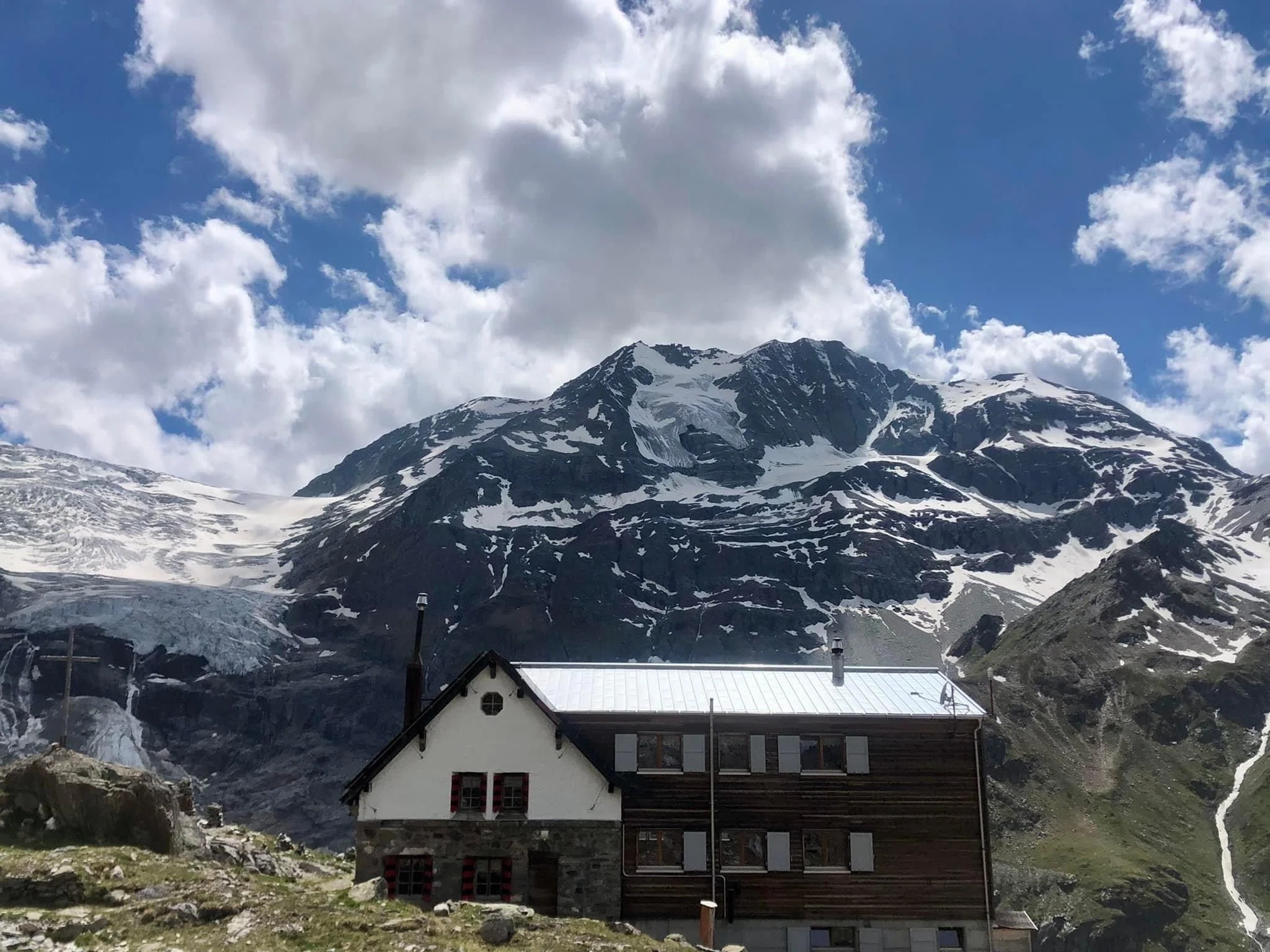 海外登山スイス】Barrhorn(3610m)とAlpine Mountaineering Corse5日間