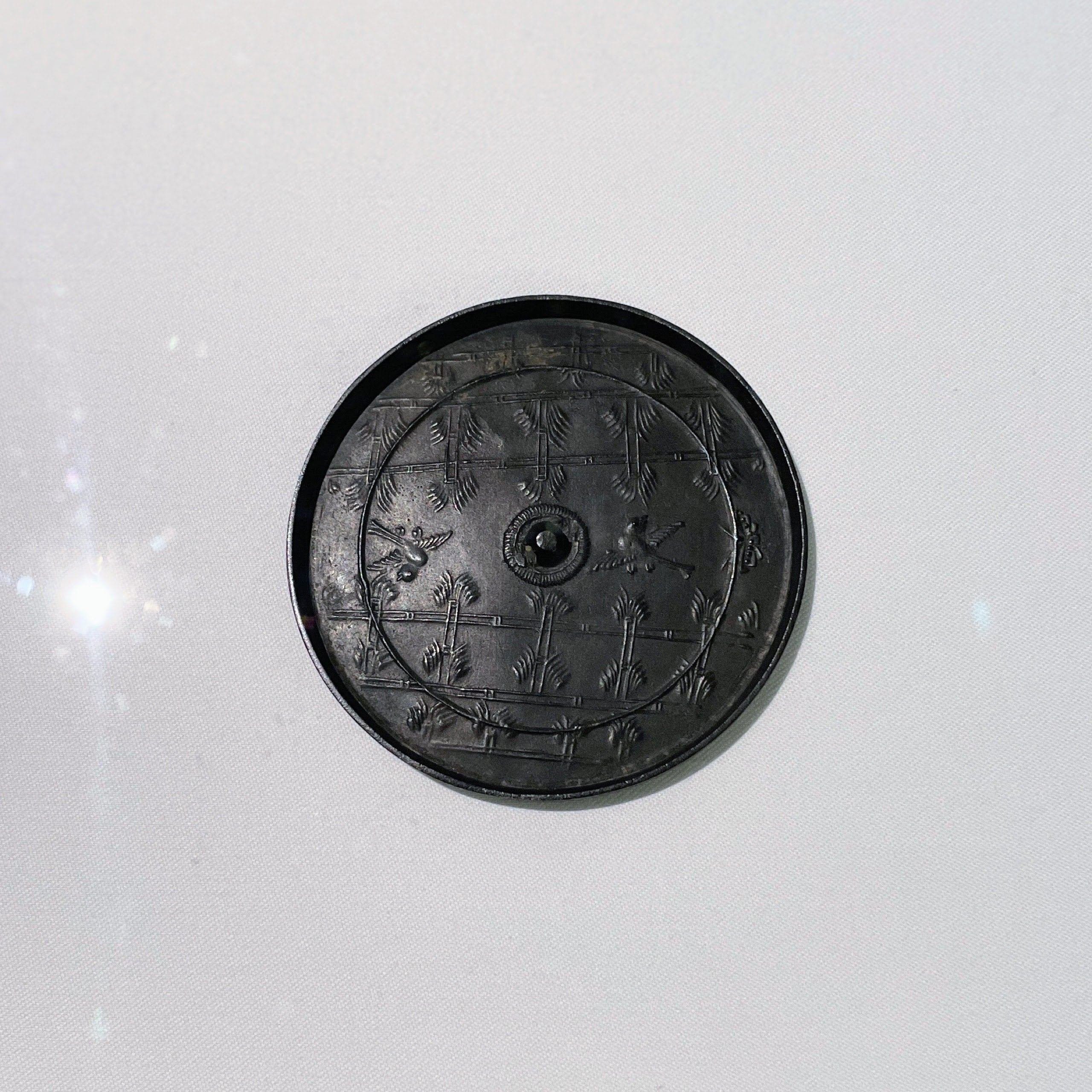 羽黒鏡 霊山に奉納された和鏡の美：2 ／東京国立博物館｜美術館とお寺と猫