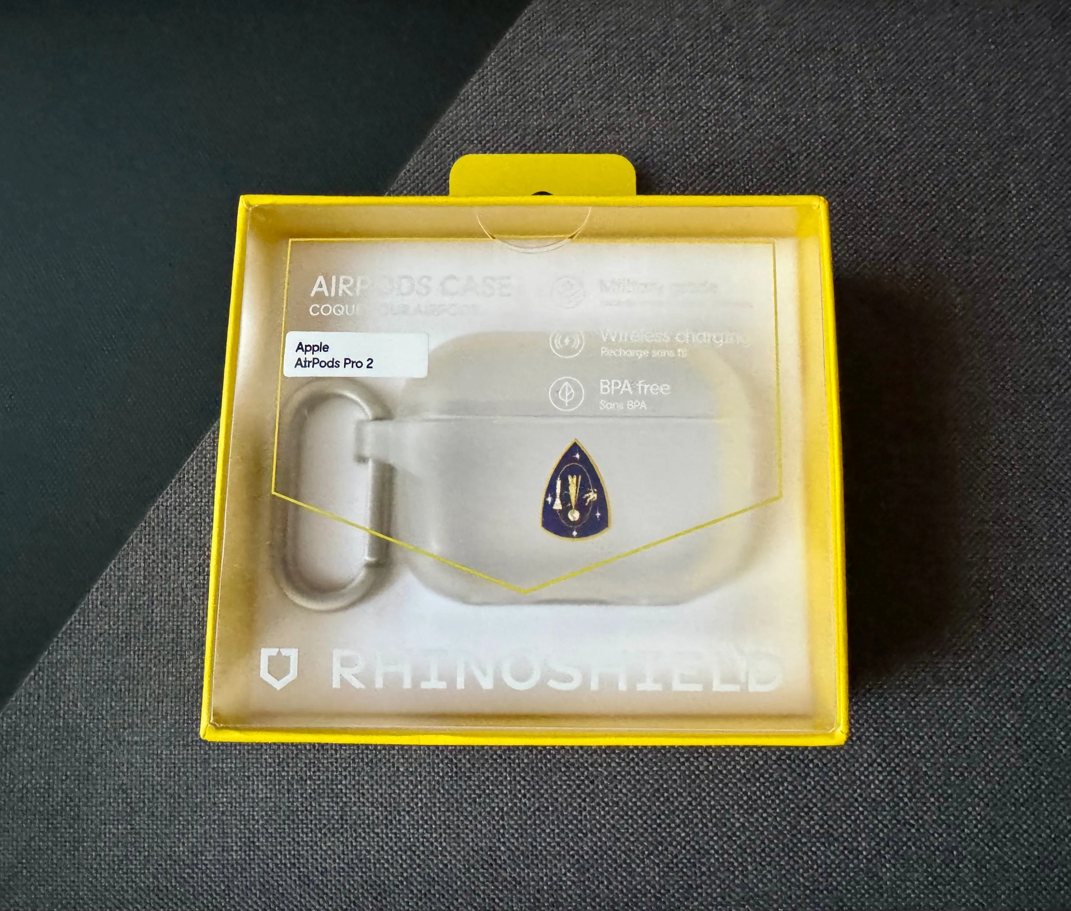 iPhone 15 ProとAirPods Proのケースが届きました｜けこぜろ