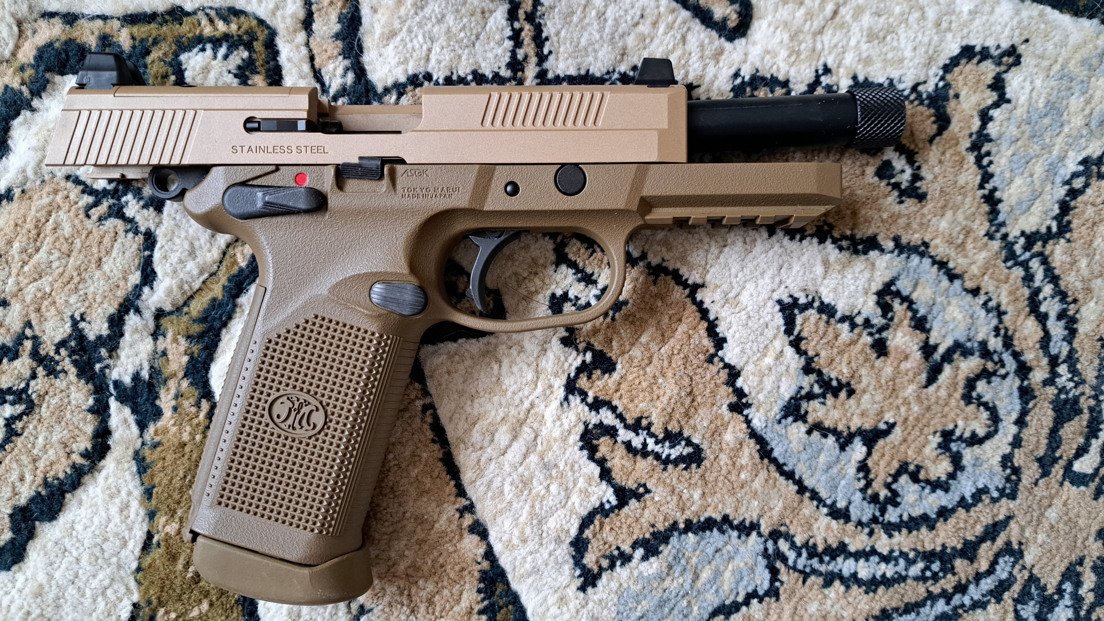 マルイ FNH FNX-45 Tactical れびゅ｜郭公