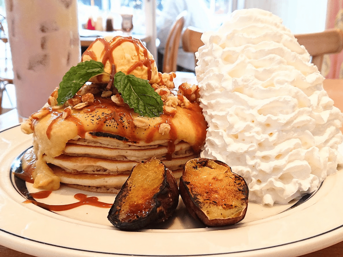 エッグスンシングス】スイートポテトと焼き芋のパンケーキを食べてき