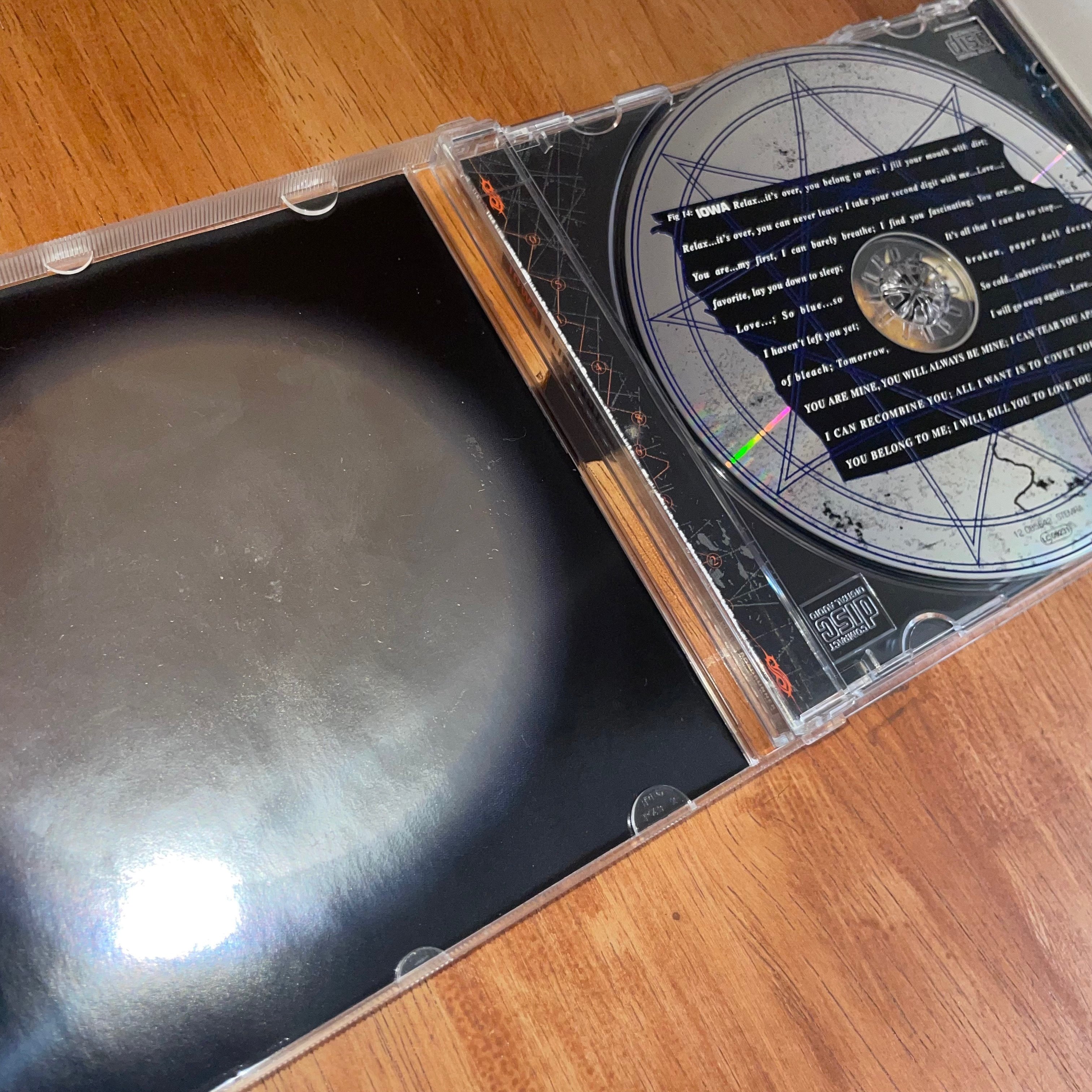 Slipknot の『Iowa』を聴いてみた編｜内山 結愛