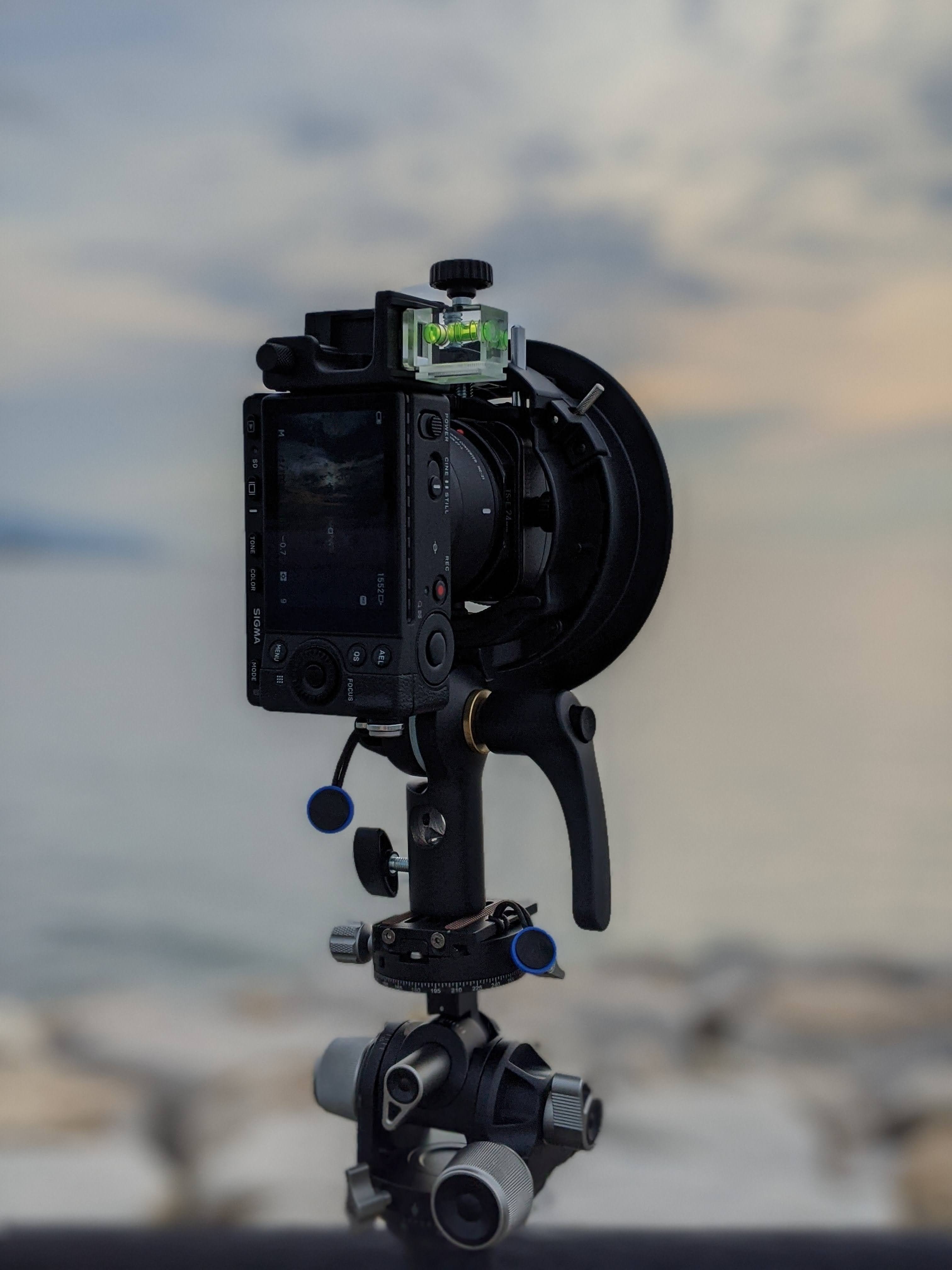 レビュー】デジタルカメラの新しいカタチ SIGMA fpを2020年から使って