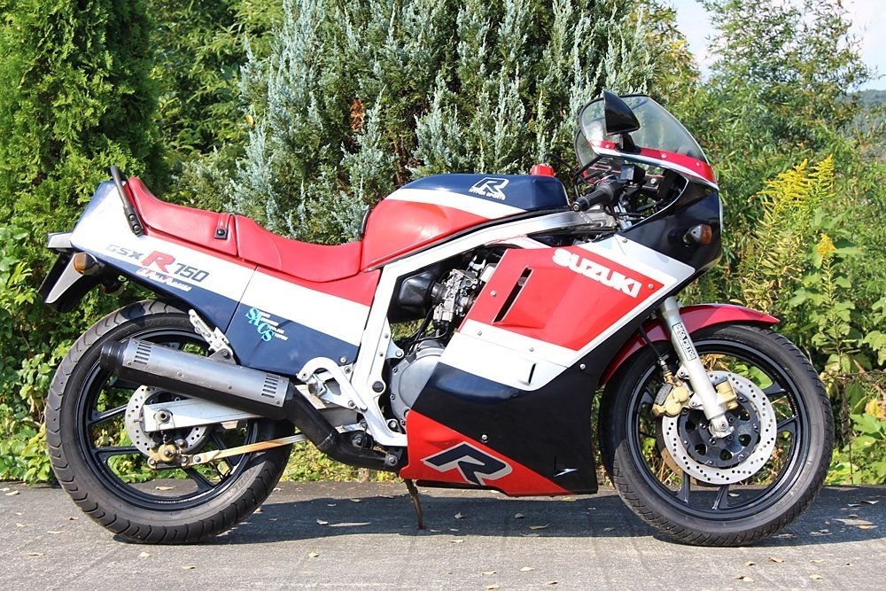 販売車両初代GSX-R750｜タサキチューニング