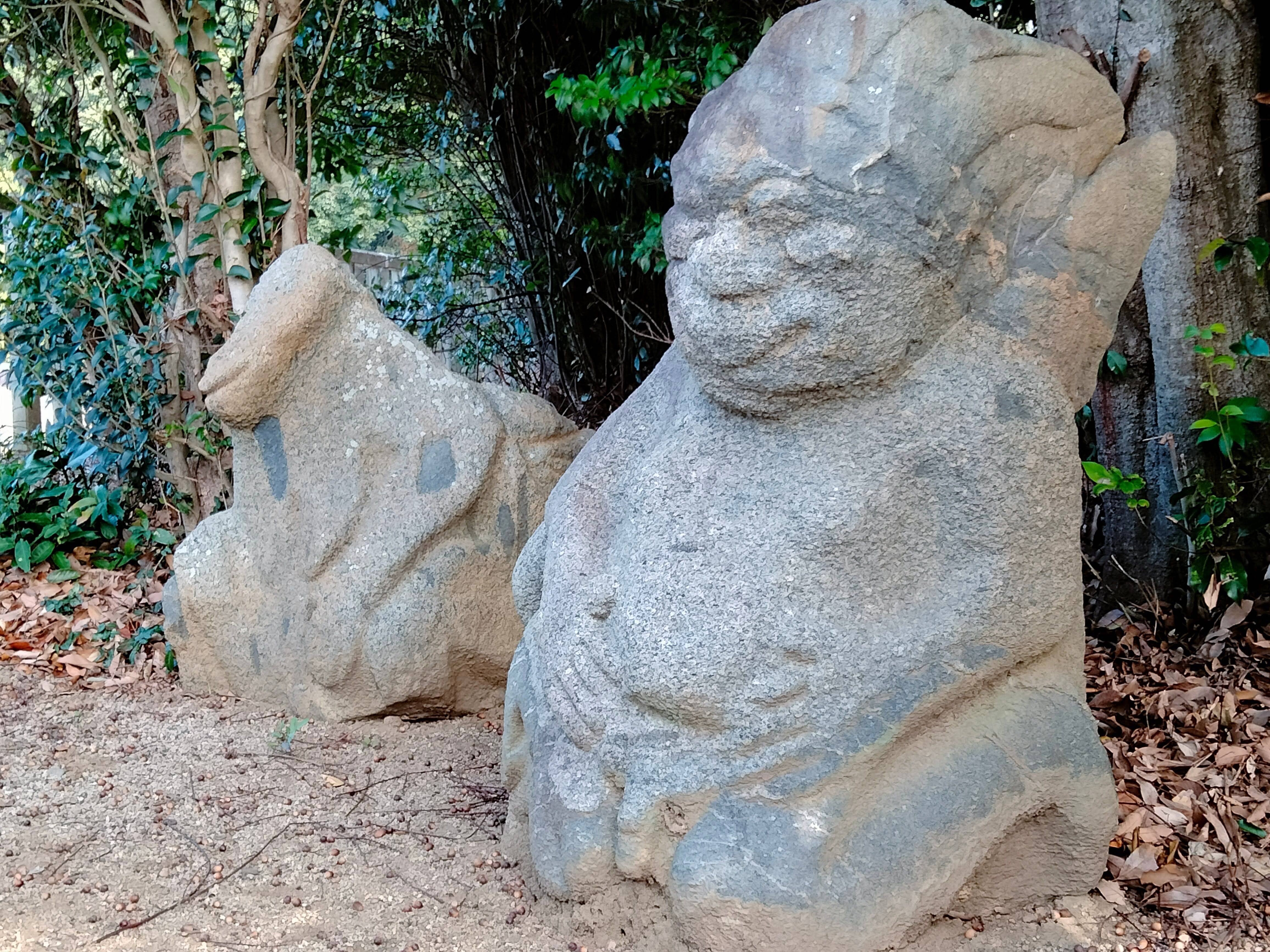 明日香村の猿石｜藤香峰智子の過去を旅する日本史ノート