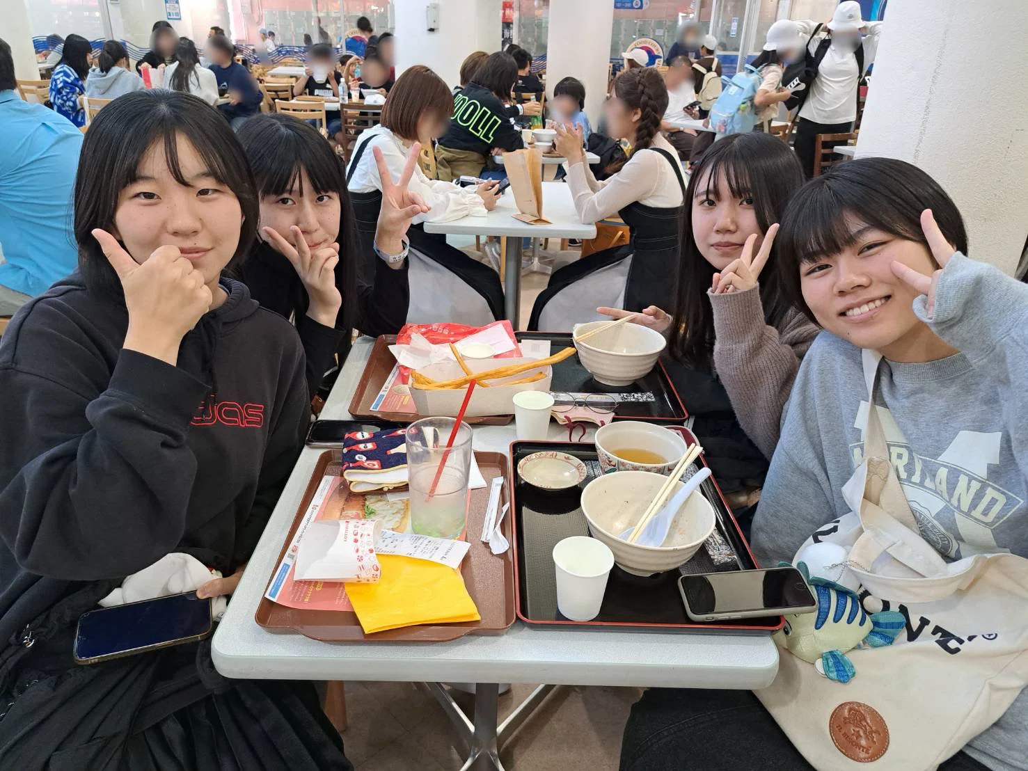 11期生 修学旅行】2,4,5,6組 八景島シーパラダイス｜大阪府立大阪