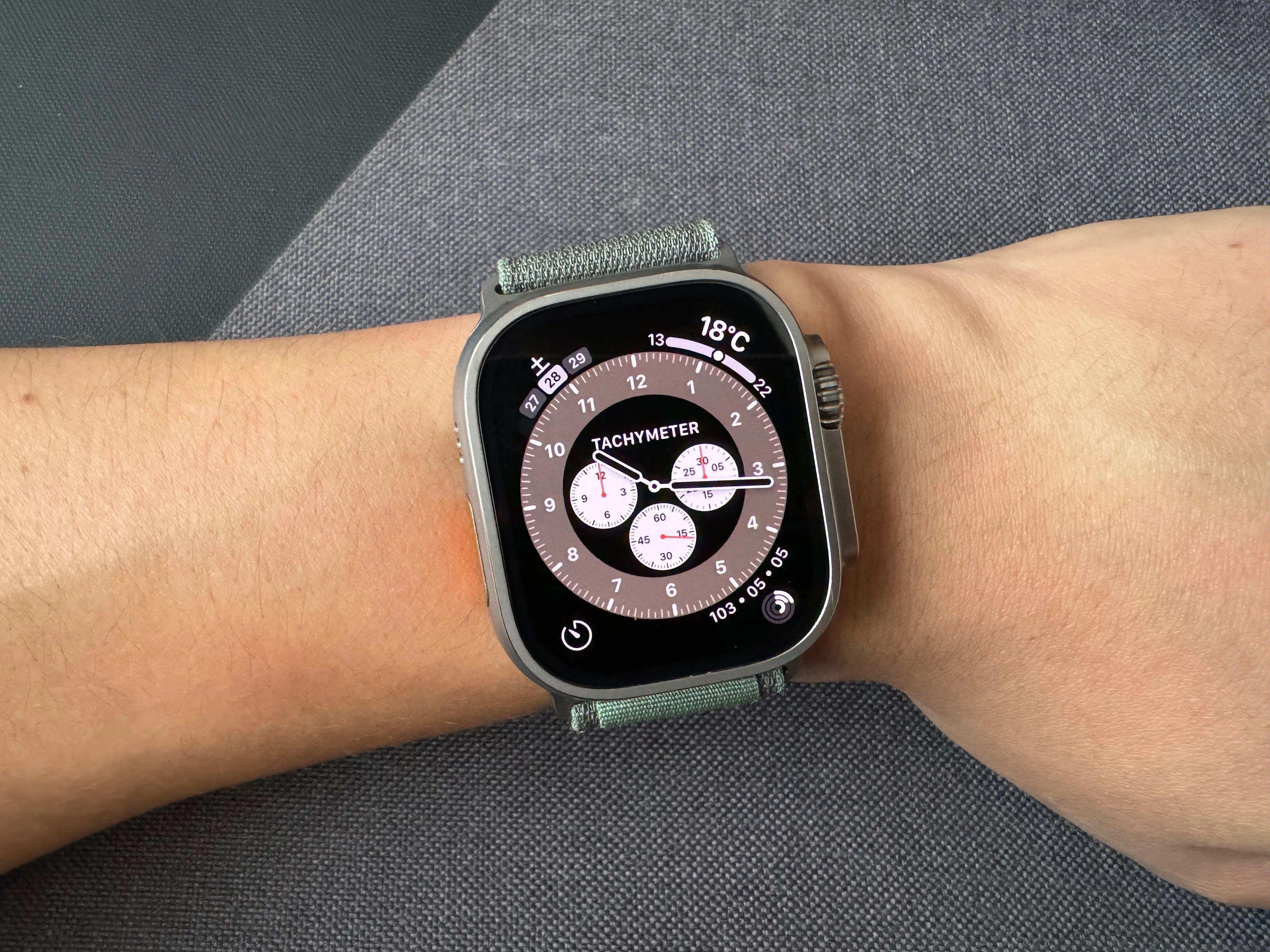 Apple Watch Ultraを手にして1年が経ちました｜けこぜろ