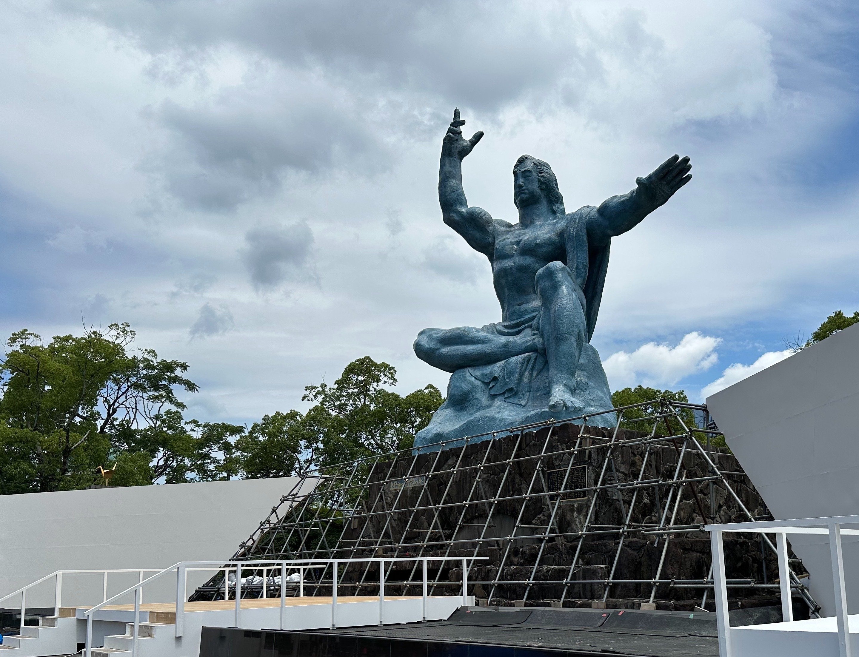 愛あるところに行こう。平和祈願。 平和への願いと祈りの風景へ｜sanchi