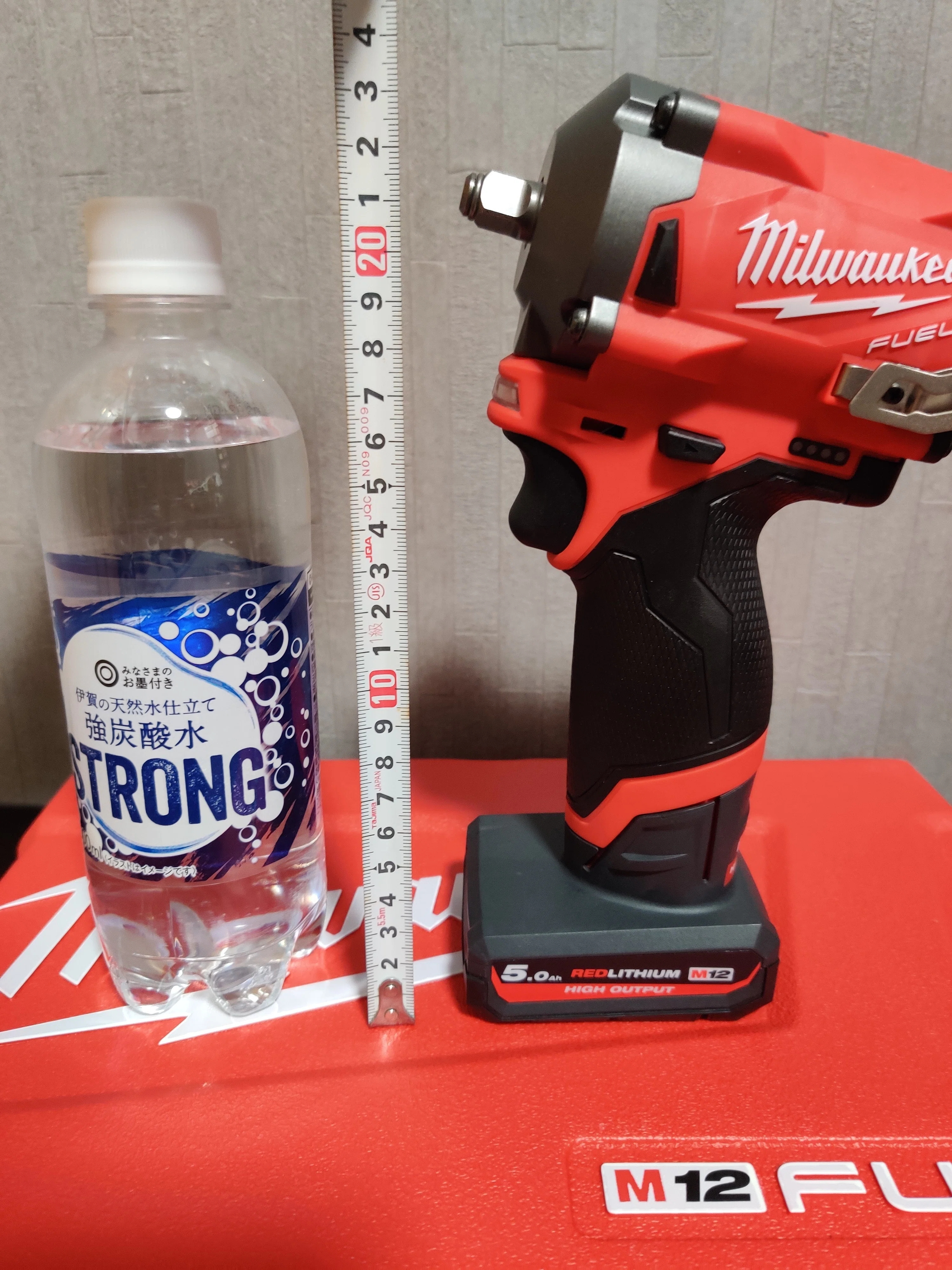ミルウォーキー（Milwaukee）のM12 3/8インチインパクトレンチを買って