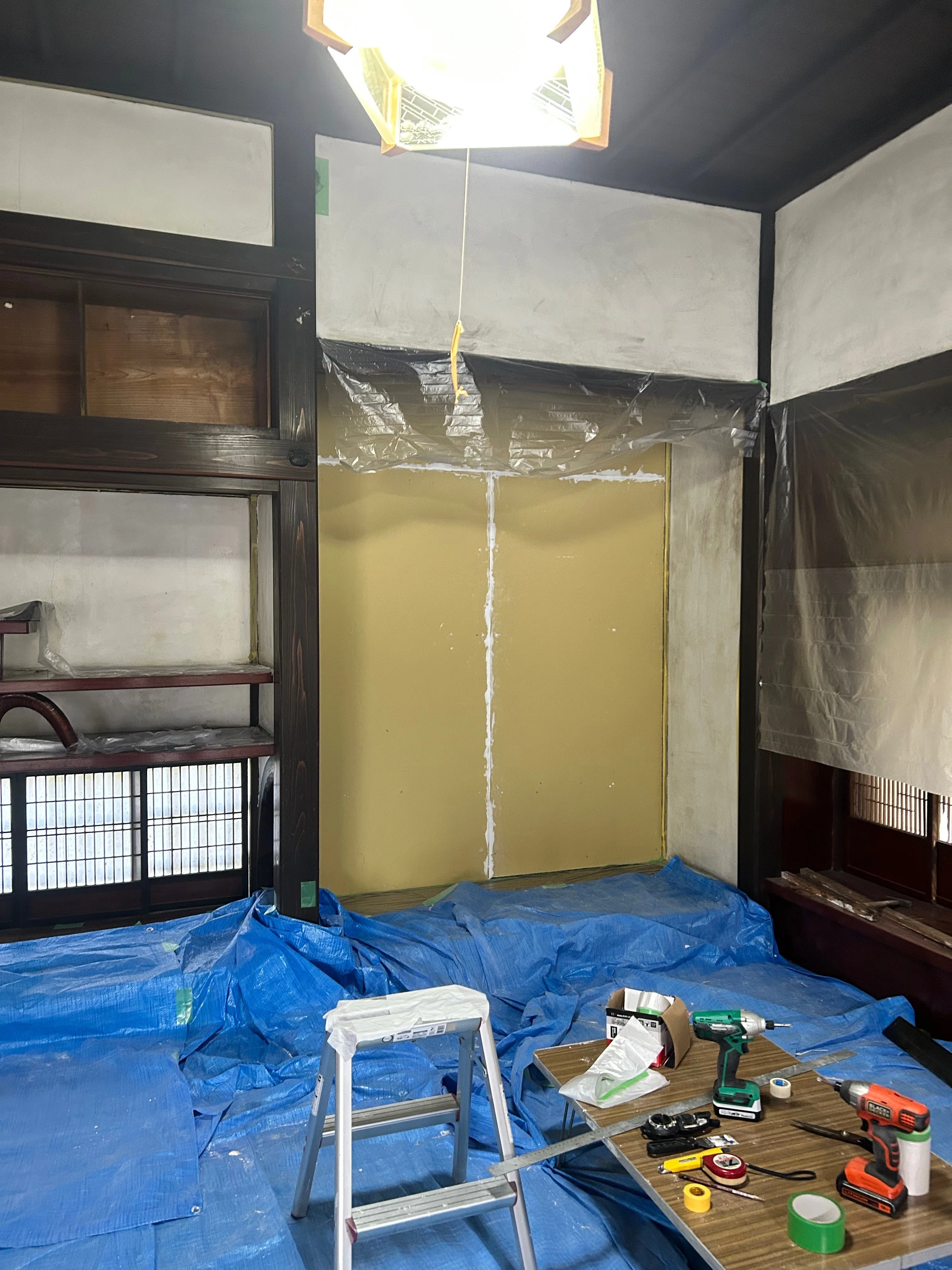古民家DIY 壁の漆喰を塗りました｜加藤あや