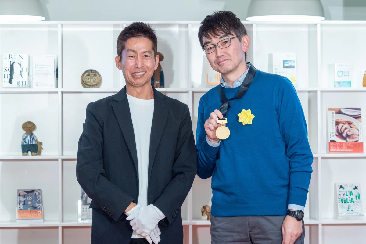 右 山羊的木村さん