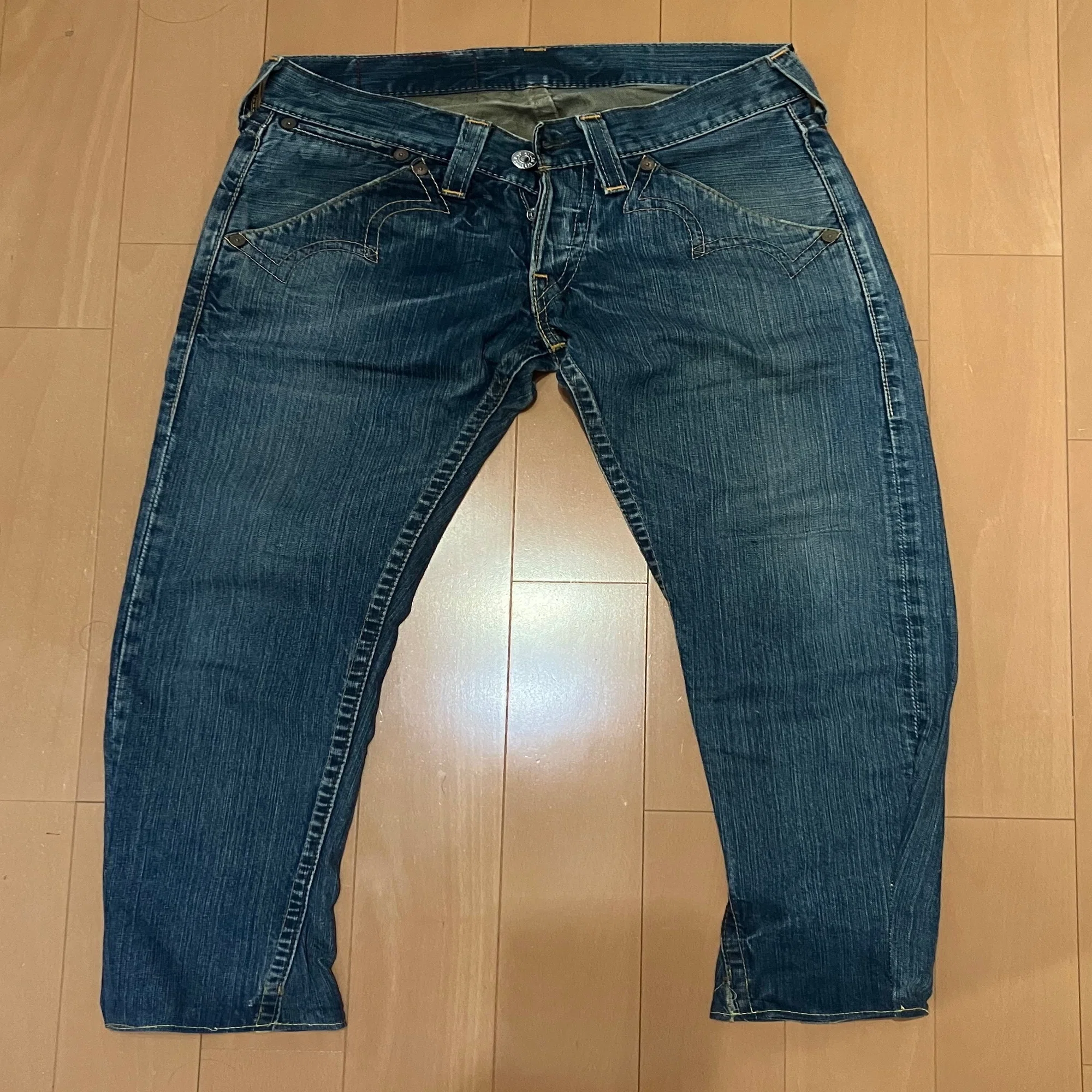 家庭用ミシンでDIY 3】リーバイスレッドの名作メキシカンブーツカット 