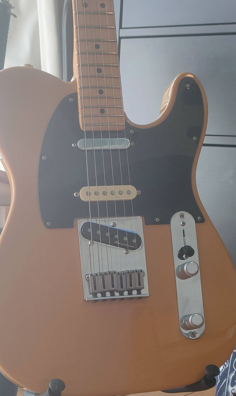 テレキャスター Nashville仕様　ハンドメイドギター Amazon | Fender エレキギター DELUXE NASHVILLE TELECASTER
