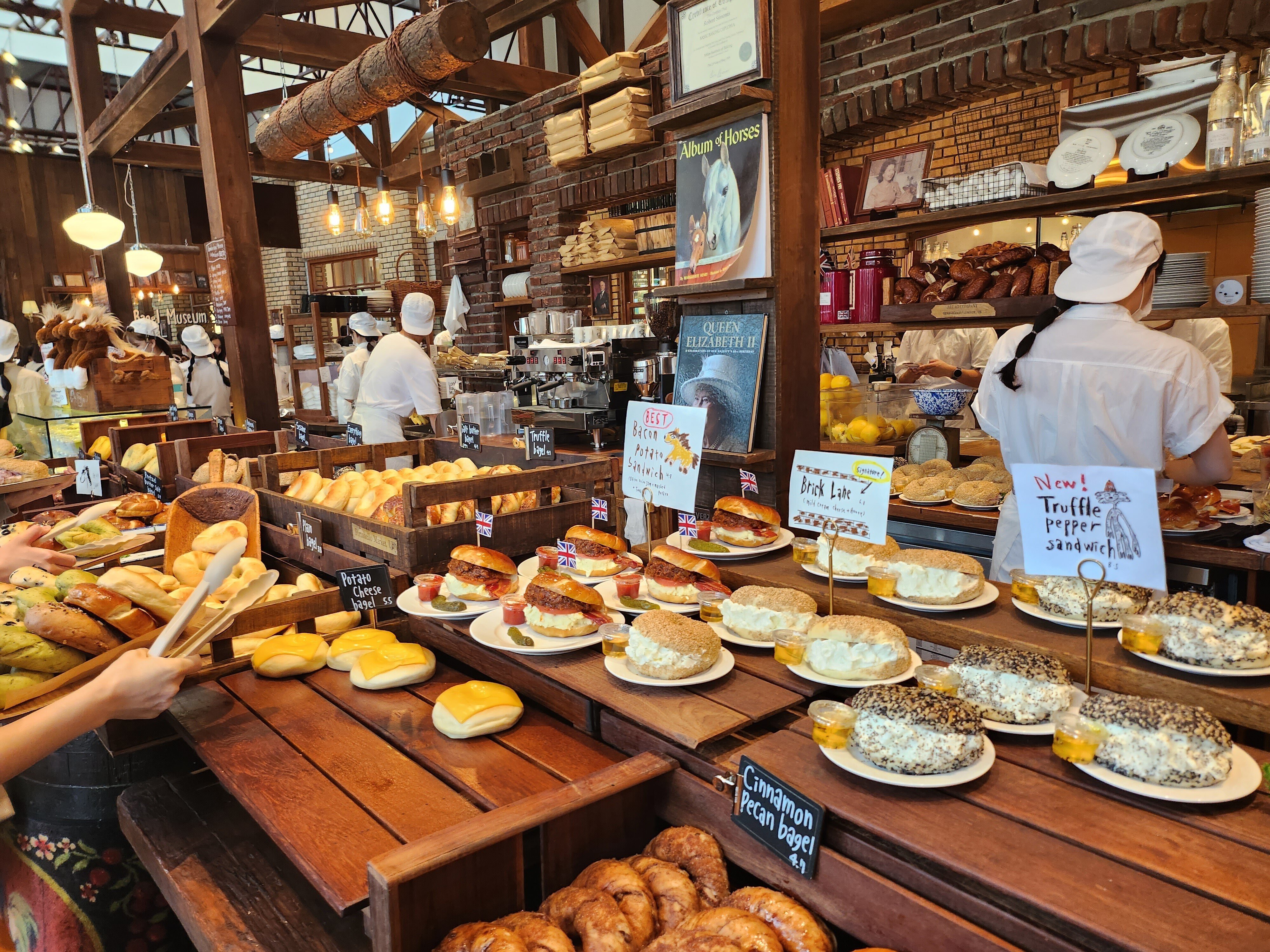 韓国限定 ロンドンベーグルミュージアム ポニー ぬいぐるみ 馬