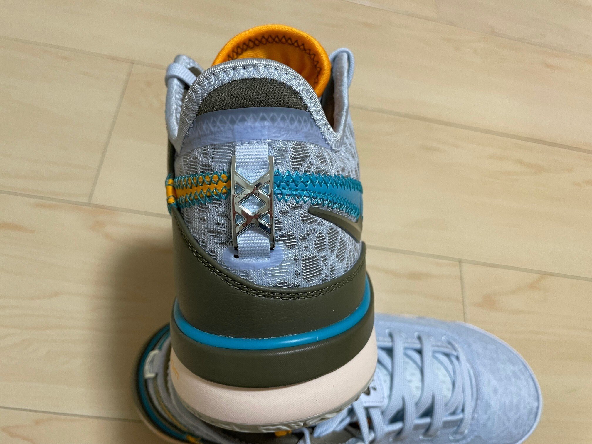Zoom LeBron NXXT Gen EP NIKE バッシュ レブロン Cut in half: Nike Lebron NXXT GEN Review | RunRepeat