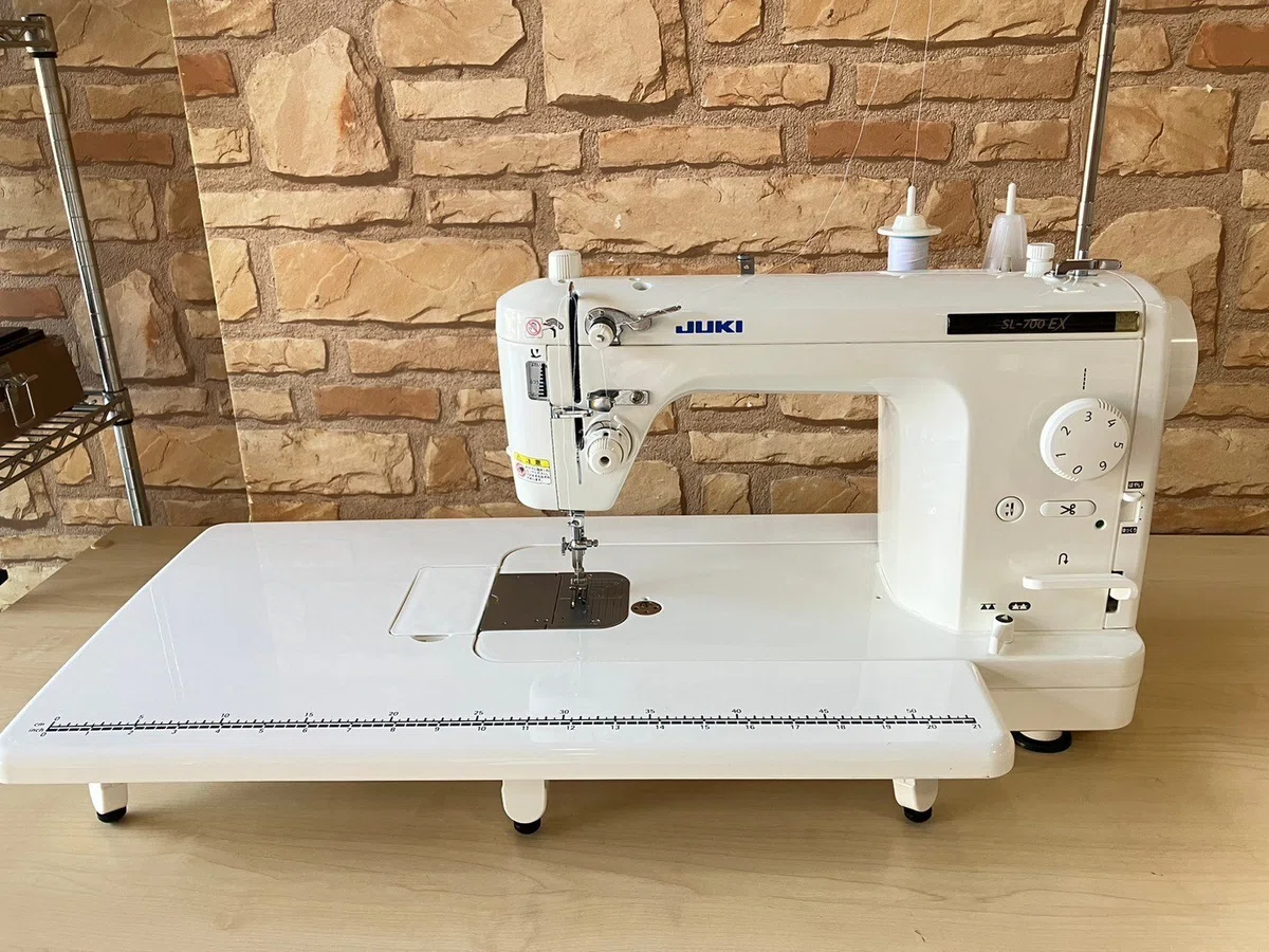 ハンドメイド情報】JUKI 職業用ミシンの最高峰「SL-700EX」付属 