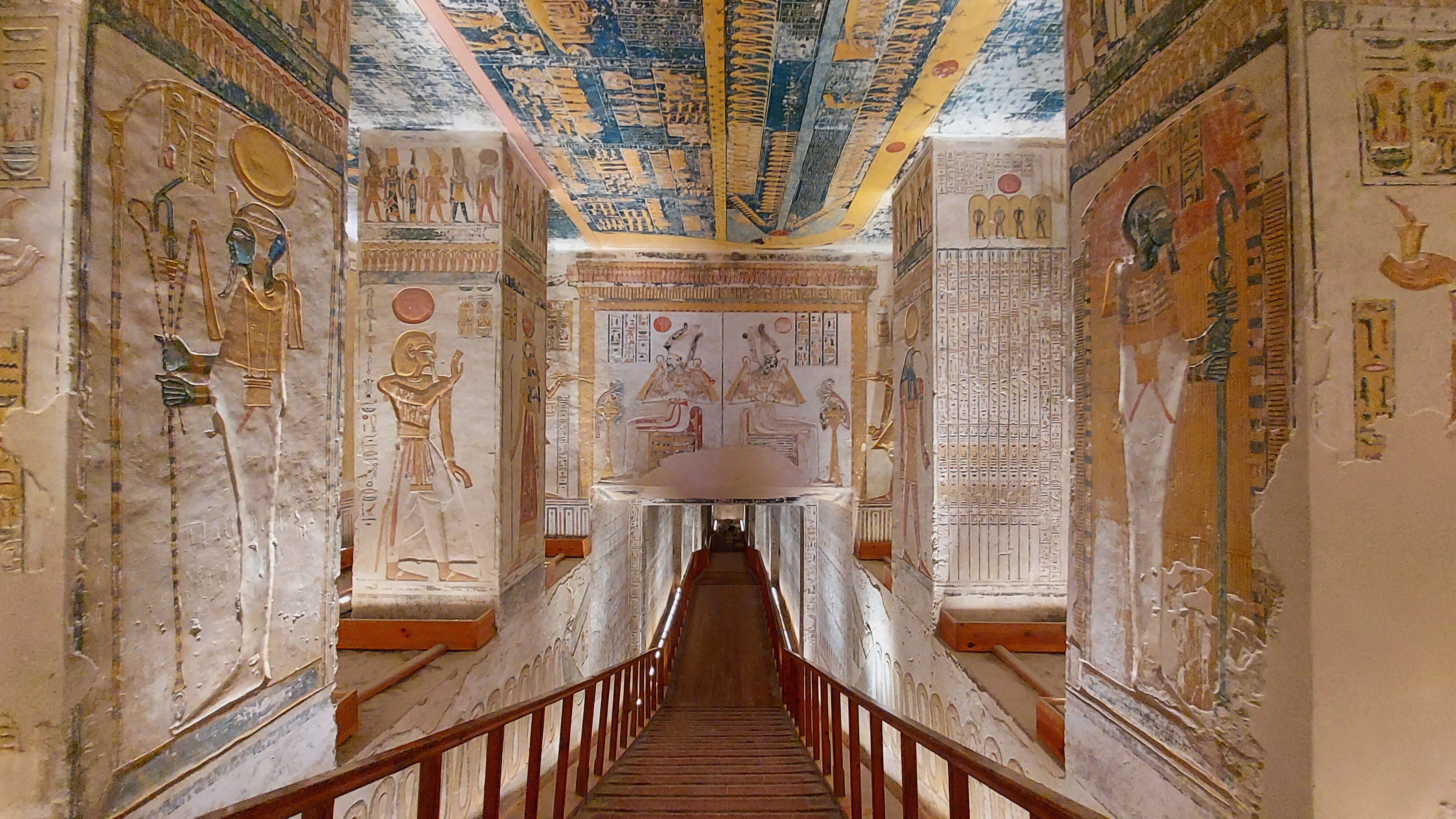 古代エジプト】ファラオの墓を建設した民は幸せだったのだろうか