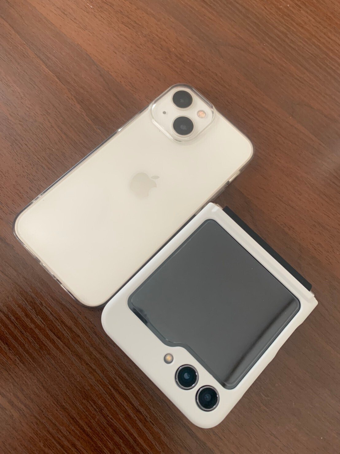 galaxy Z flip 5 1か月使用レビュー ｜ふち 