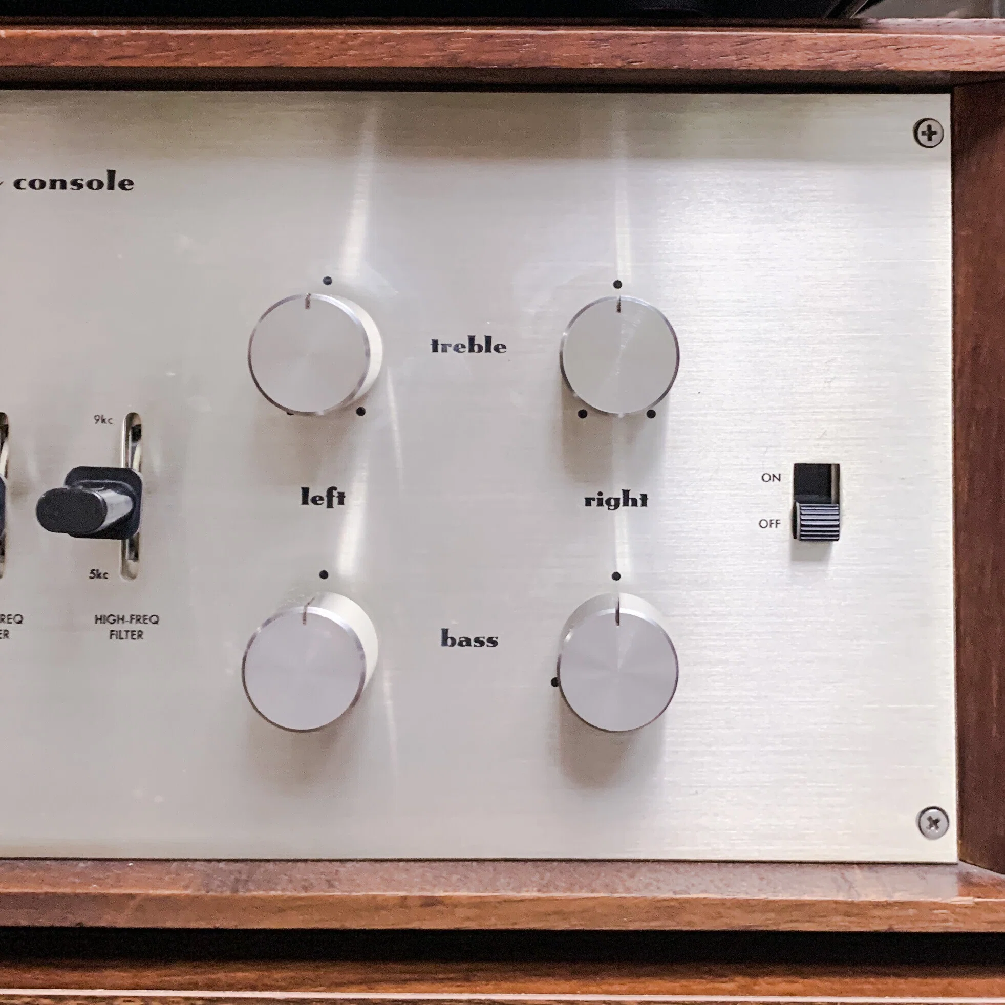 オーディオ＃1】marantz#7…真空管プリアンプ｜KAN Hossy