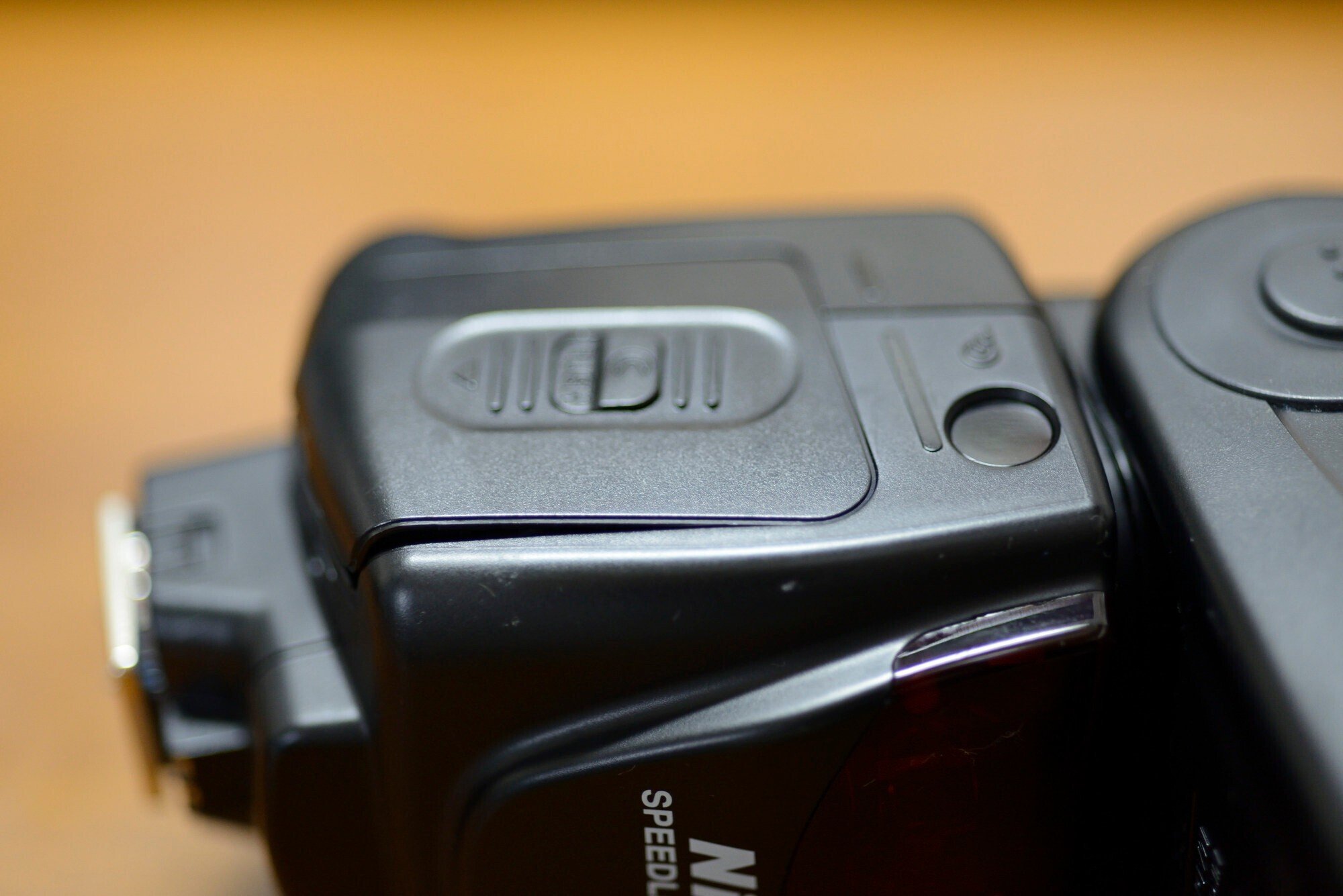 スピードライトSB-700の購入前にぜひ知ってほしいこと|NIKOちゃん スピードライトSB-700の購入前にぜひ知ってほしいこと|NIKOちゃん