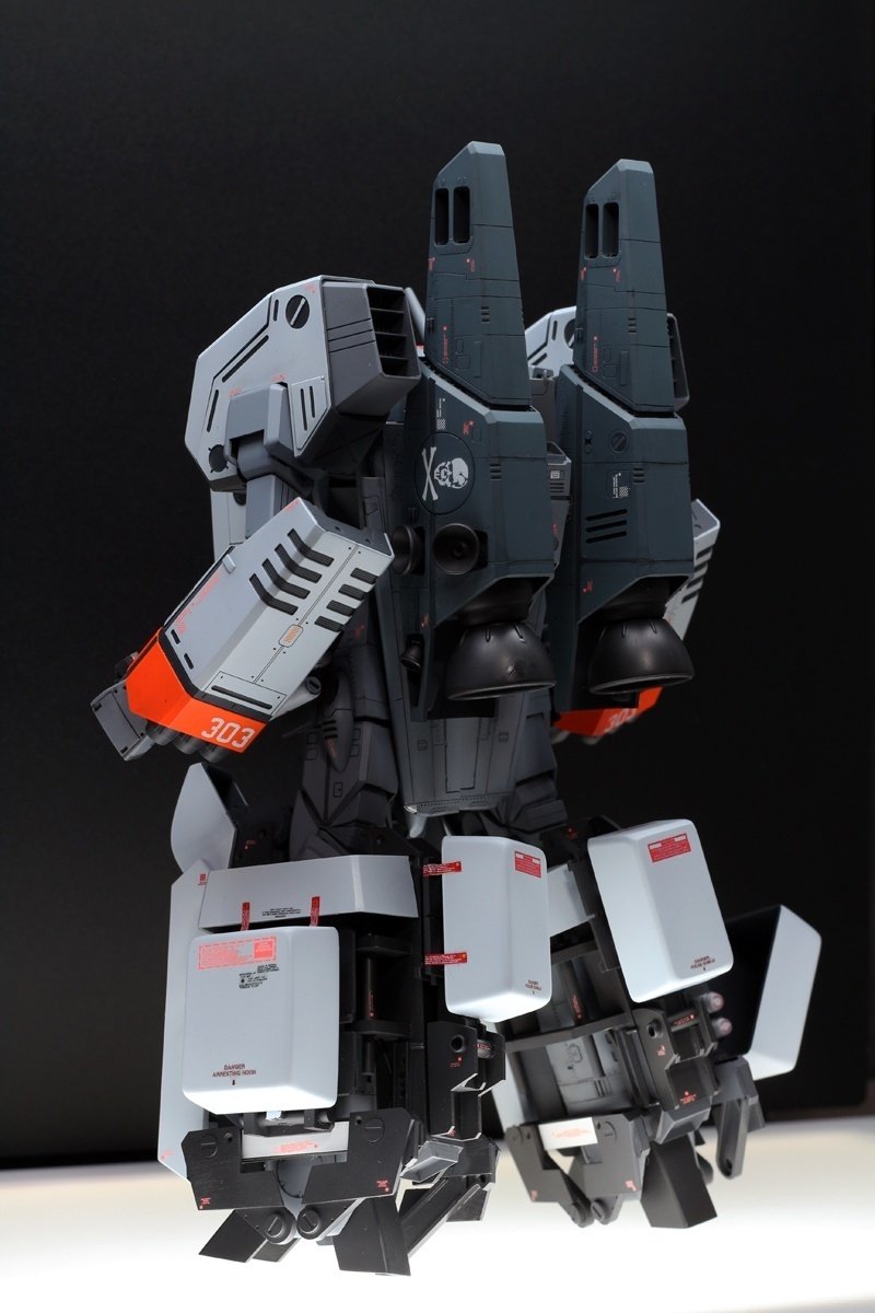 に*ー様 ハセガワ 1/72 アーマードバルキリー　塗装済み完成品 1/72 ハセガワ アーマードバルキリー制作完成 Armored Valkyrie