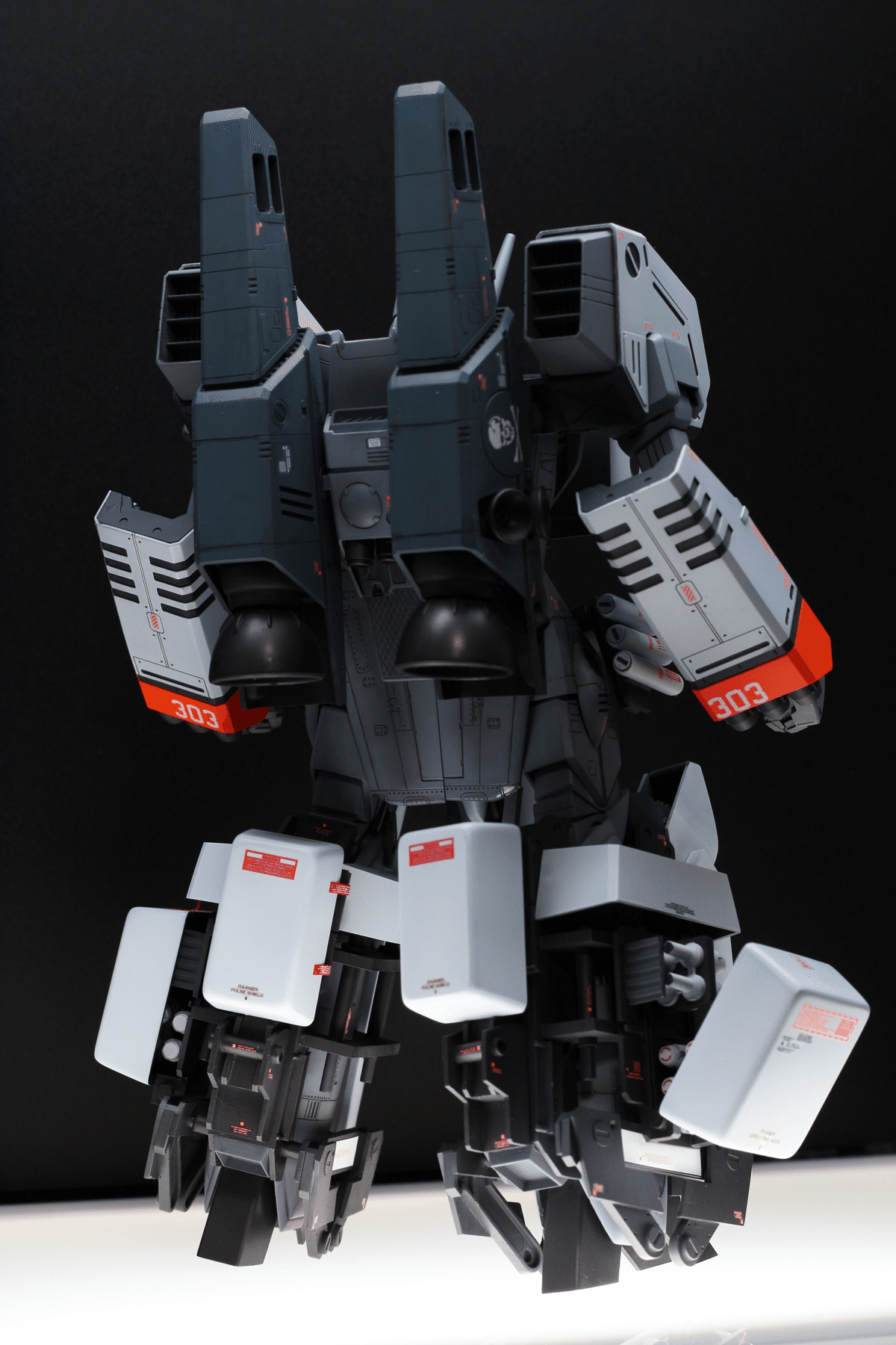 ハセガワ1/72 アーマードバルキリー改造｜Ma