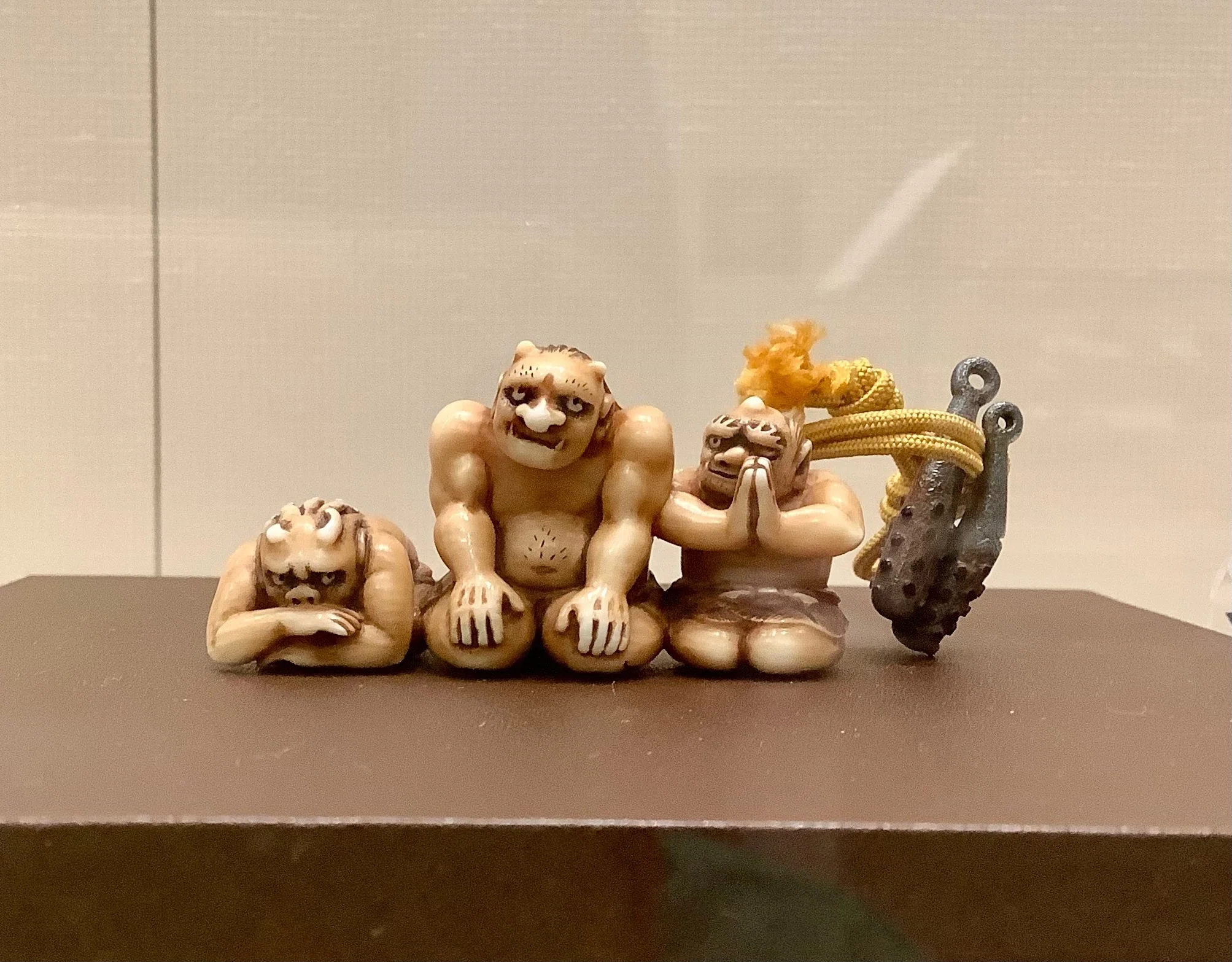 手のひらに、うつくしさとアイデアを。掛川市二の丸美術館特別展『根付