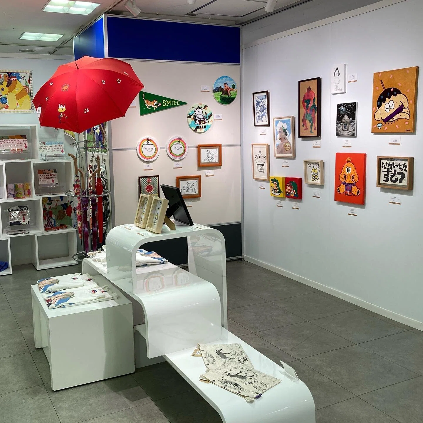 Smilin' in the Sunshine Exhibition / Osaka Takashimaya】Has Begun