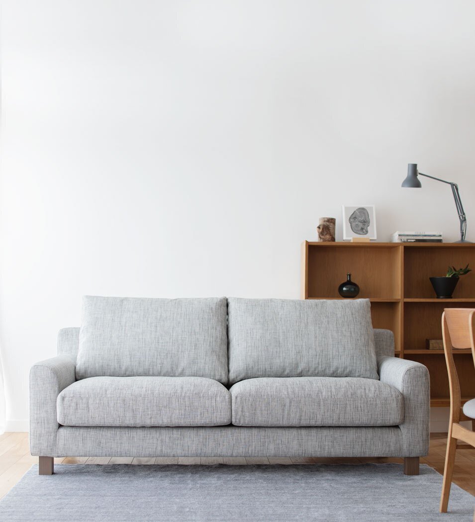 今、ショールームにて人気があるソファは？ スタッフに聞いてみました