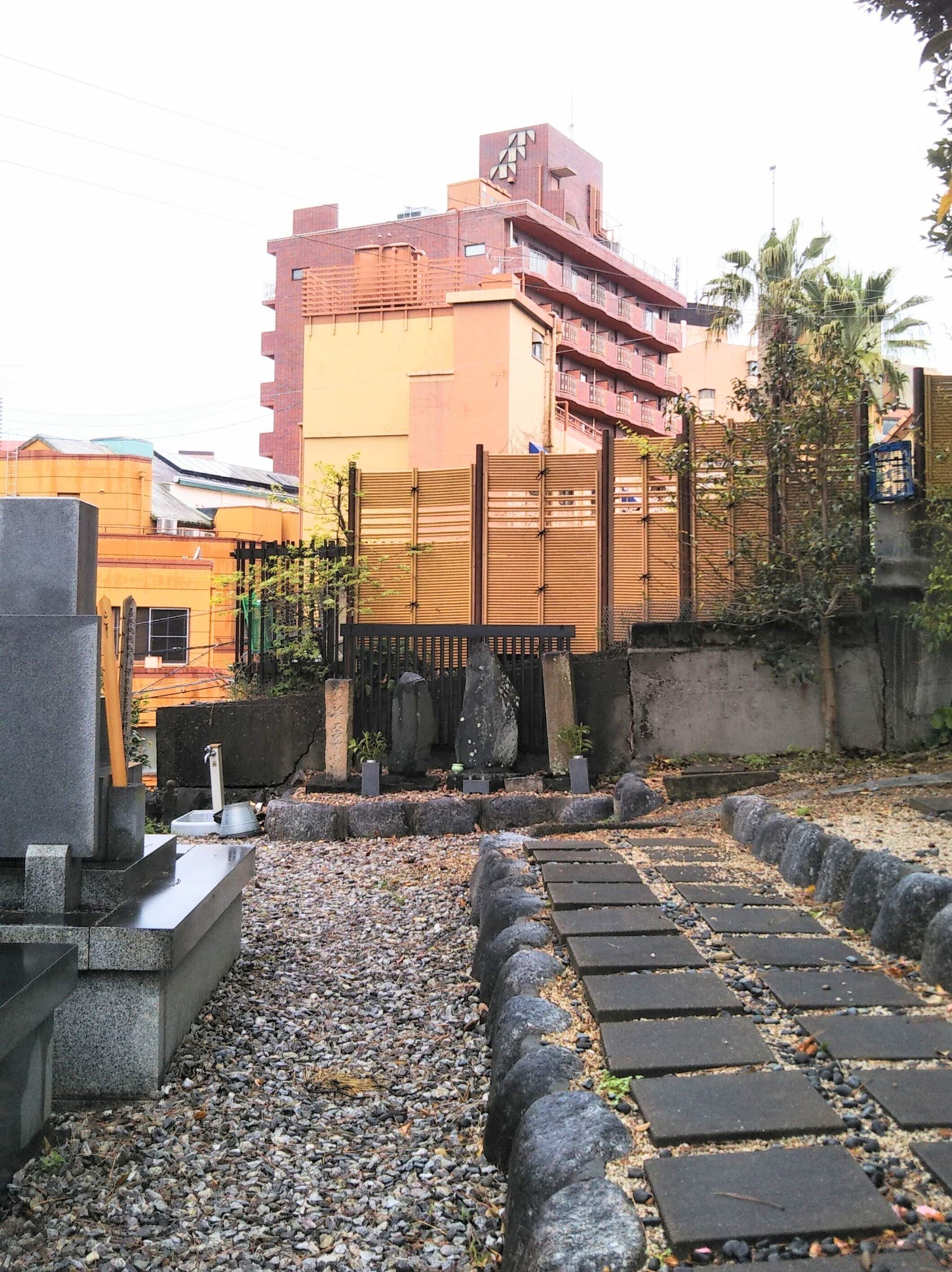 浜松の虚無僧寺☆普大寺『探墓行』👣｜kataha