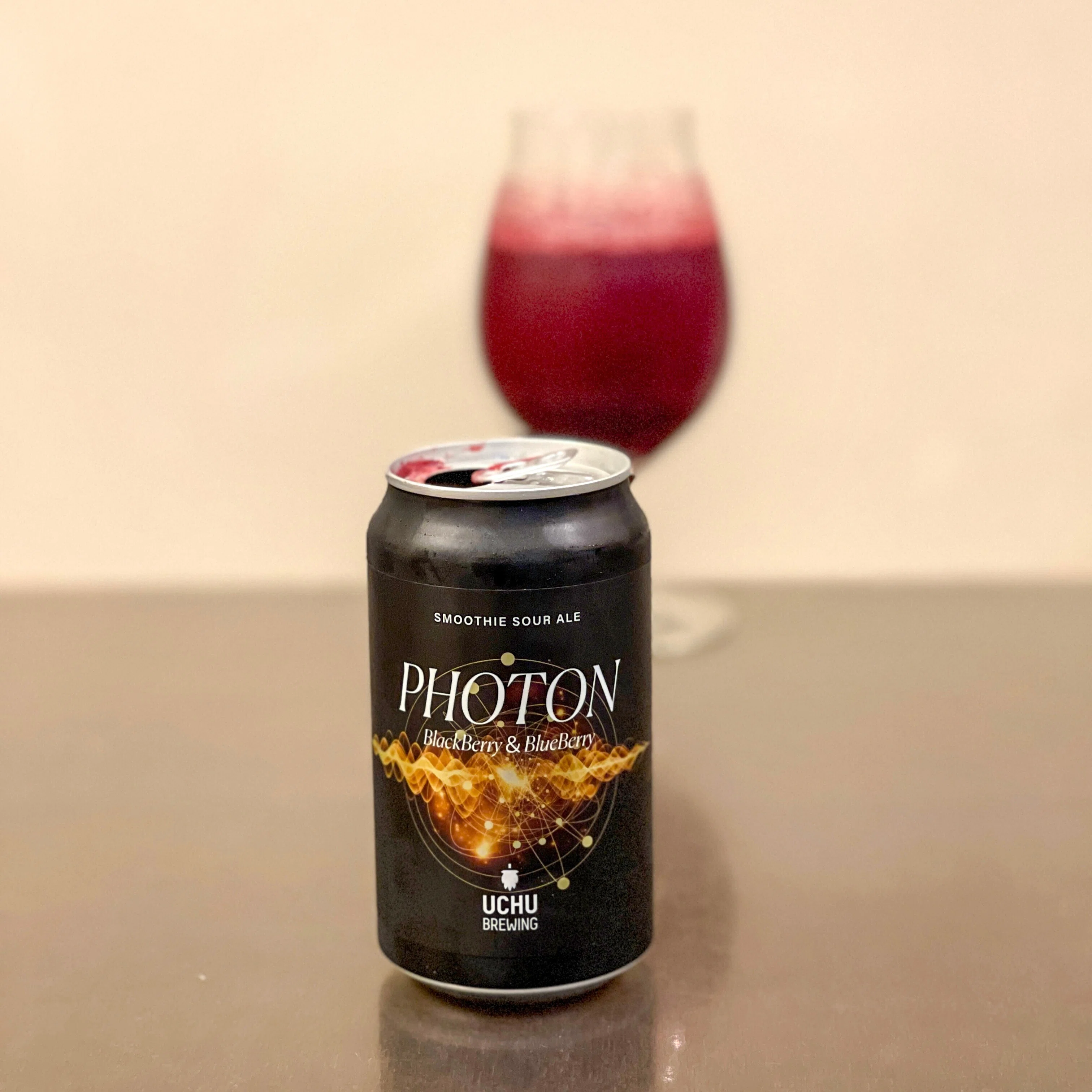 UCHU BREWING（うちゅうブルーイング）の「PHOTON