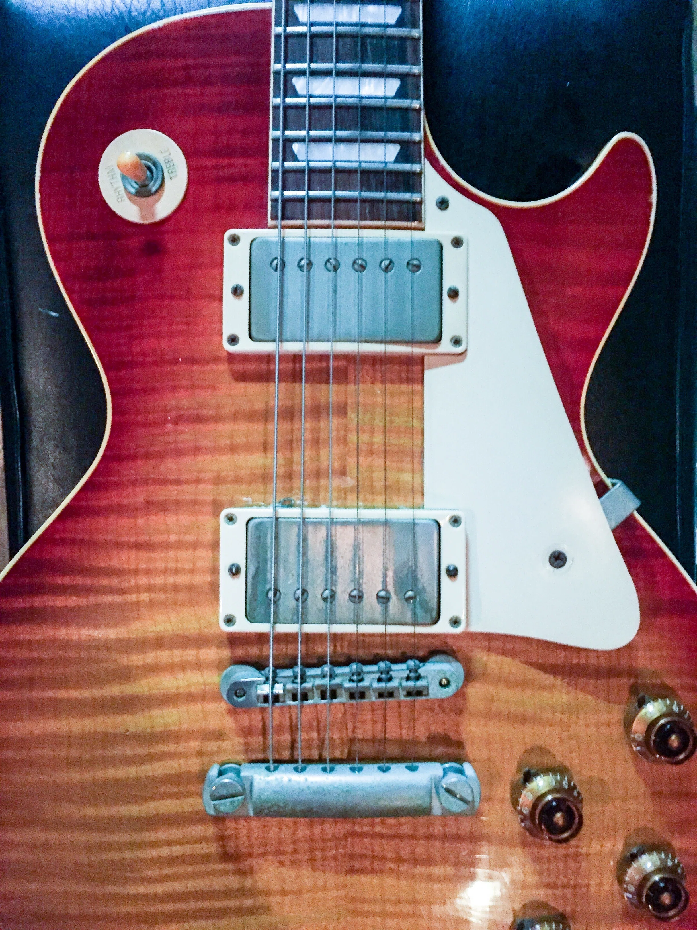 ギター＃2】'01 Gibson Les-Paul'59 (Murphy AGED)…やっぱ、レス