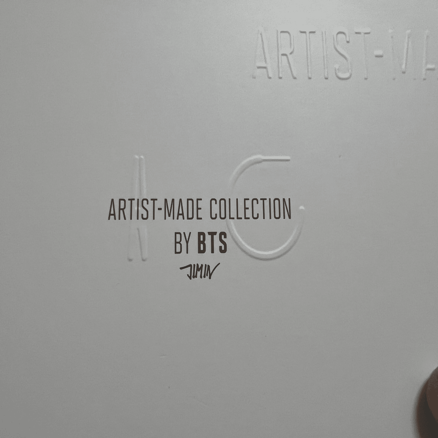 記事無料】 BTS アーティスト メイド コレクションの偽物(模倣品・偽造