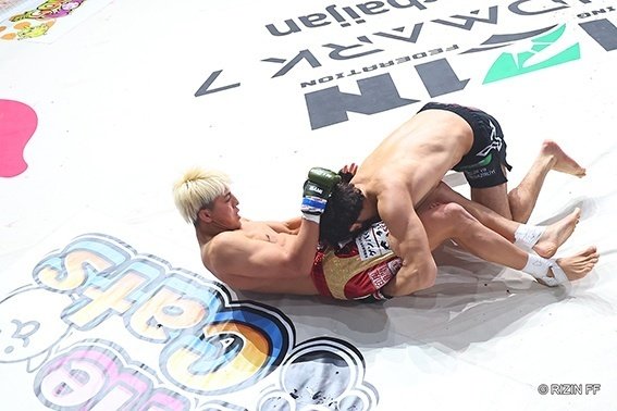 RIZINフェザー級チャンピオン・鈴木千裕13000字インタビュー｜Dropkick