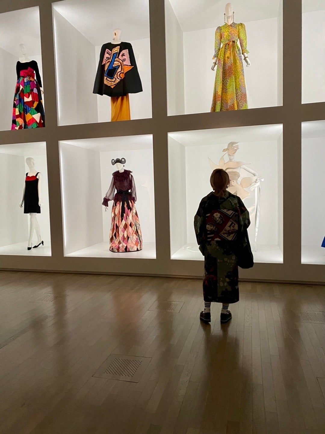 展覧会レビュー「イヴ・サンローラン」「大巻伸嗣」at. 国立新美術館