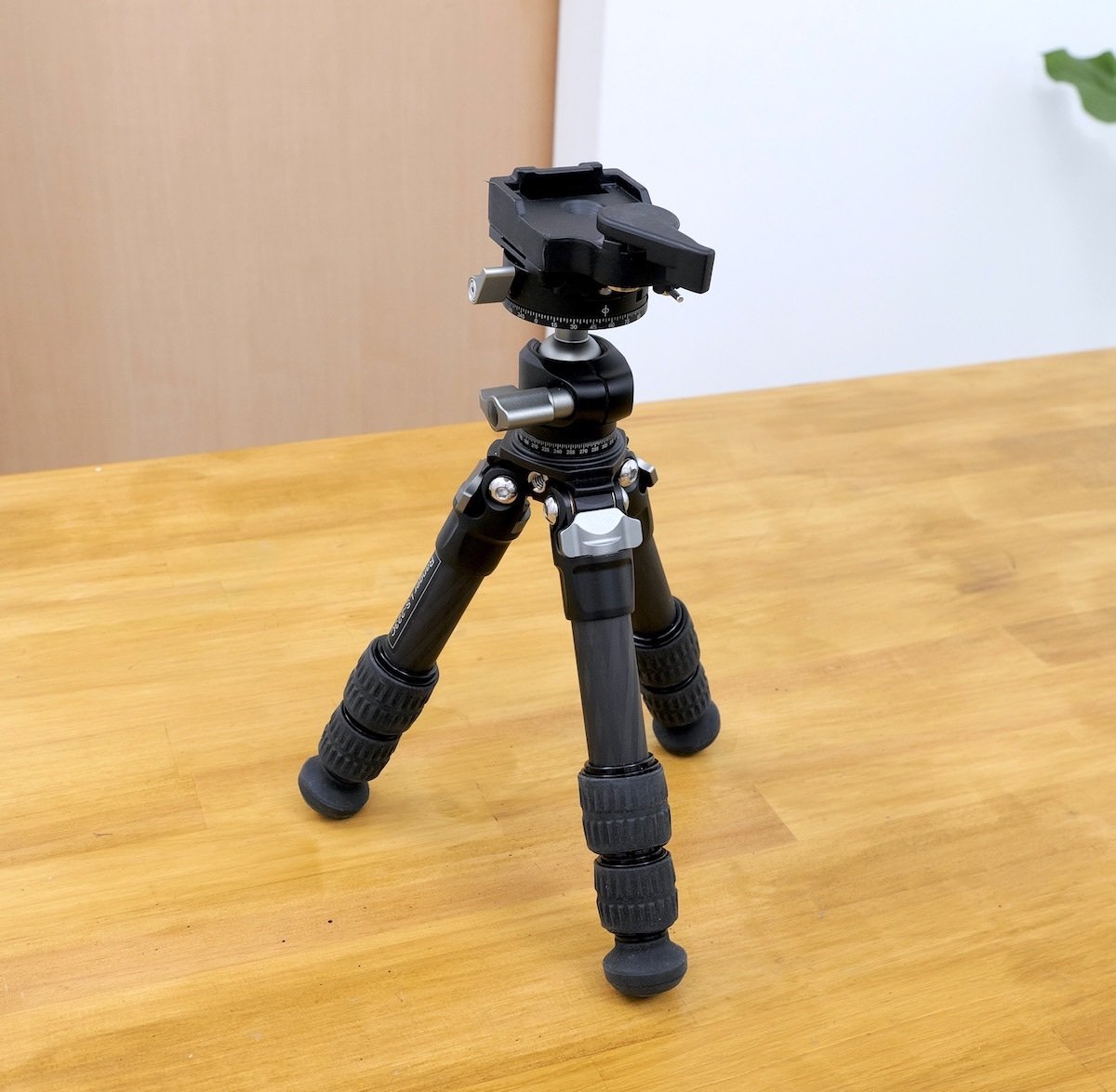 Nikon - ニコン　オリジナル三脚と一脚のセットとマンフロットのクイックシュー、プレート Amazon | NEEWER カメラ三脚一脚 168cm DSLRカメラ、ビデオ