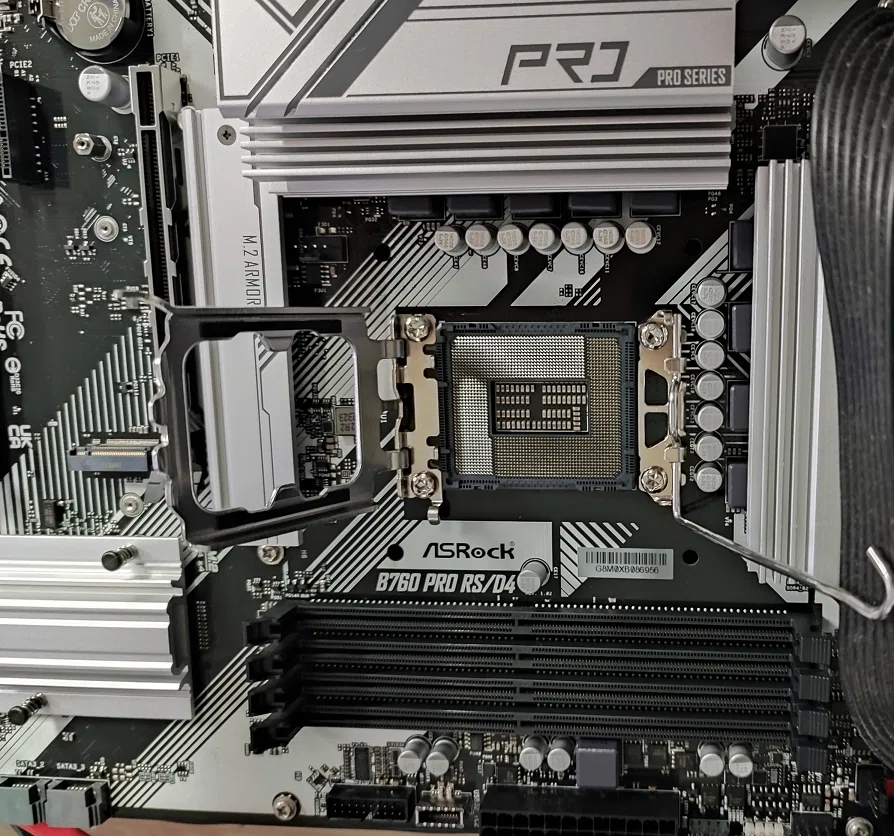 ゲーミングPC RTX3060 11600K TUF B560M 奥深く Plus